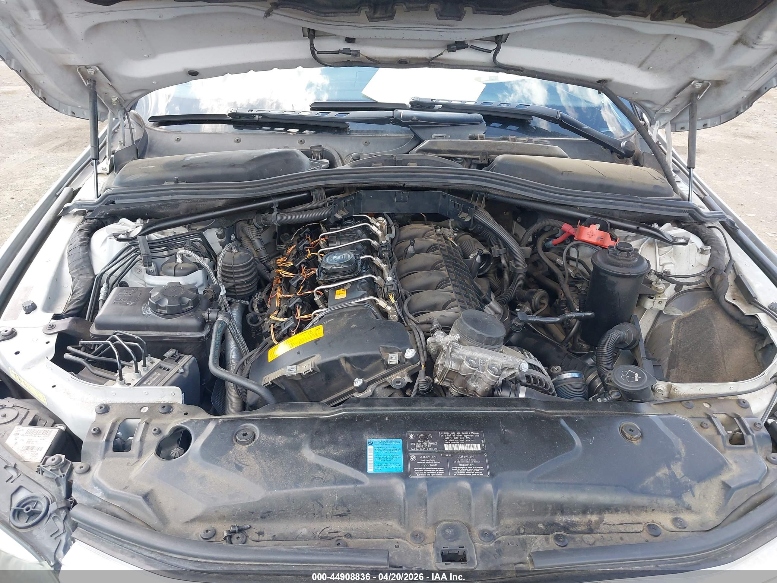BMW 535I image 10