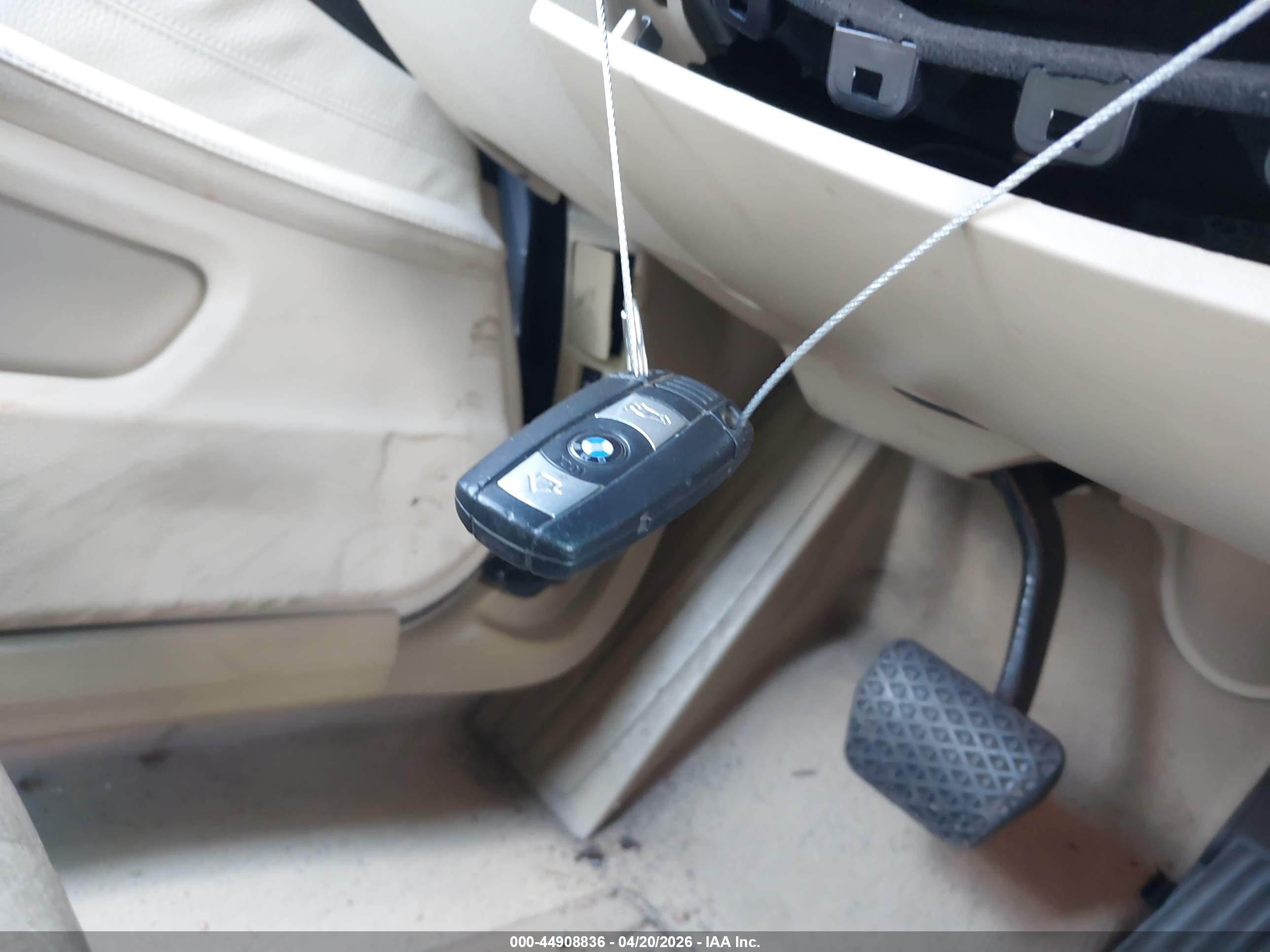 BMW 535I image 11