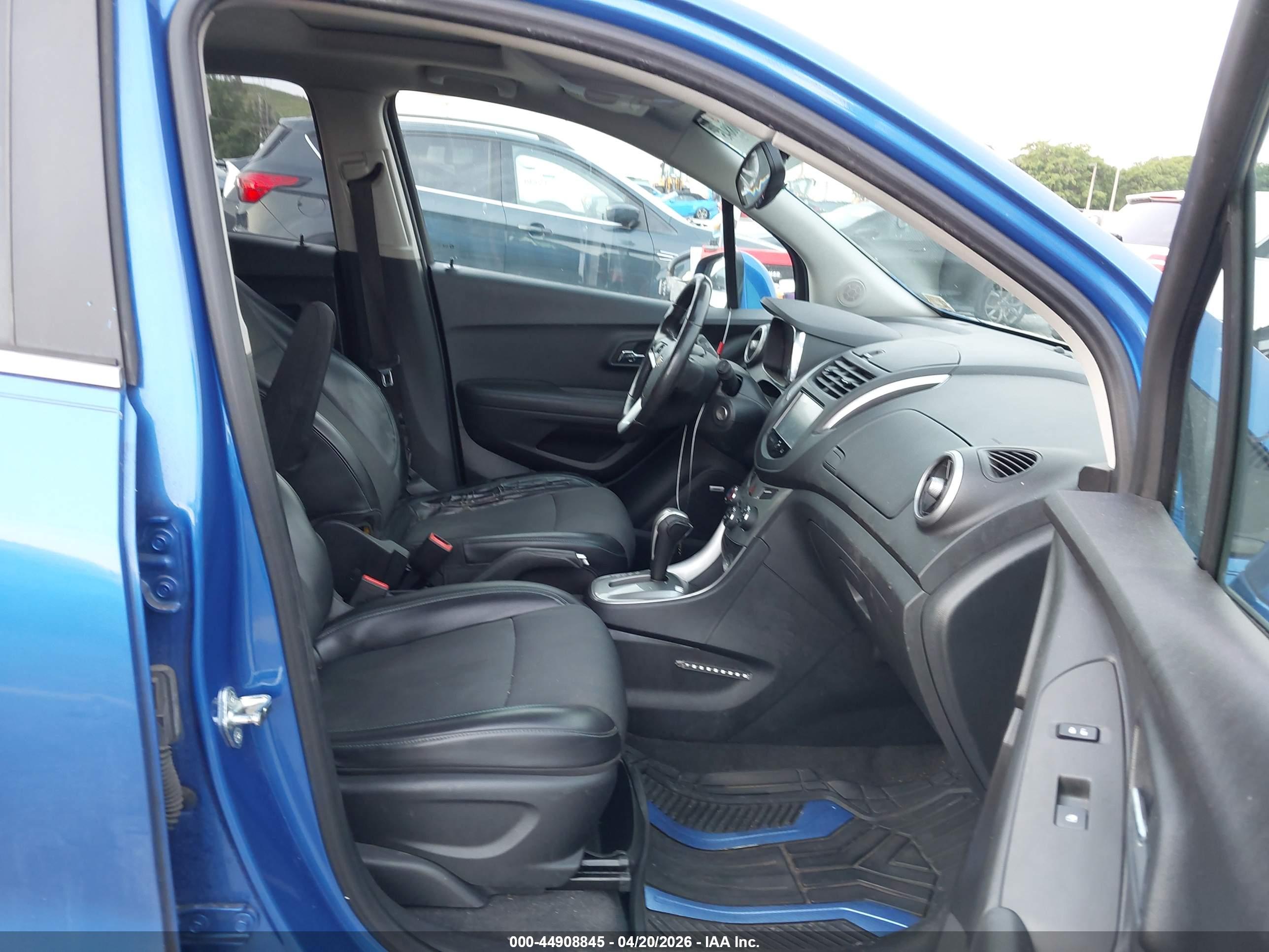 CHEVROLET TRAX image 5
