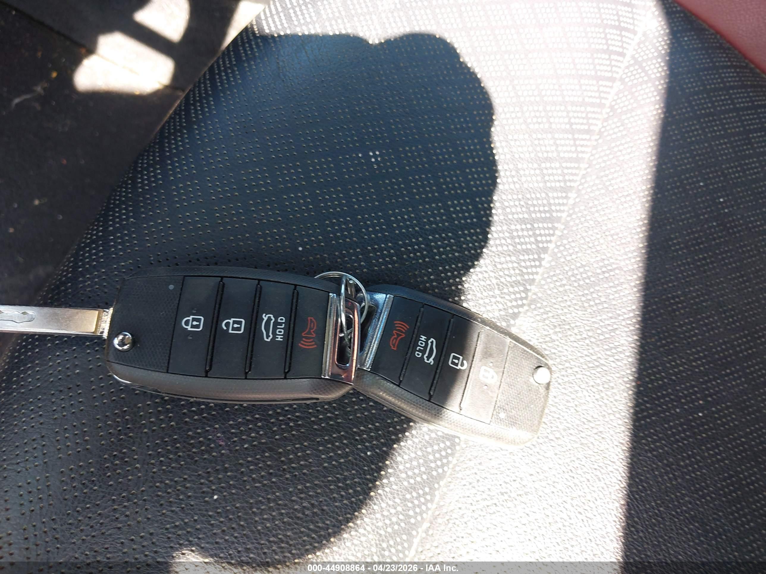 KIA RIO image 11