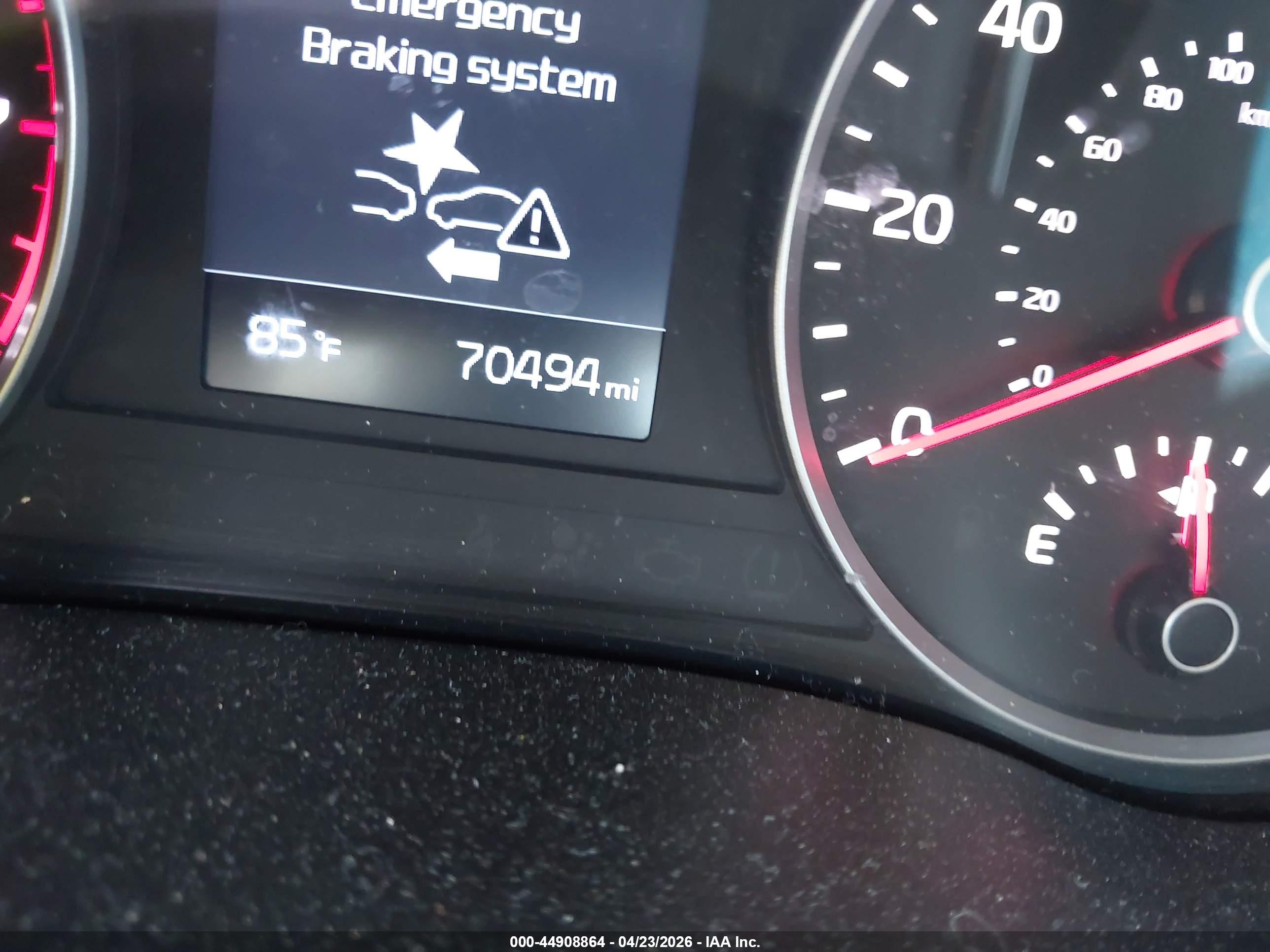 KIA RIO image 7