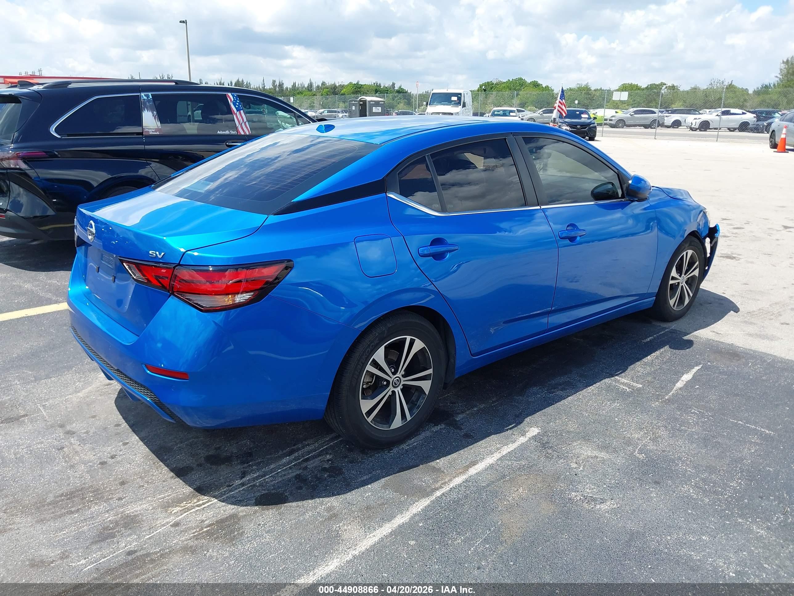 NISSAN SENTRA image 4