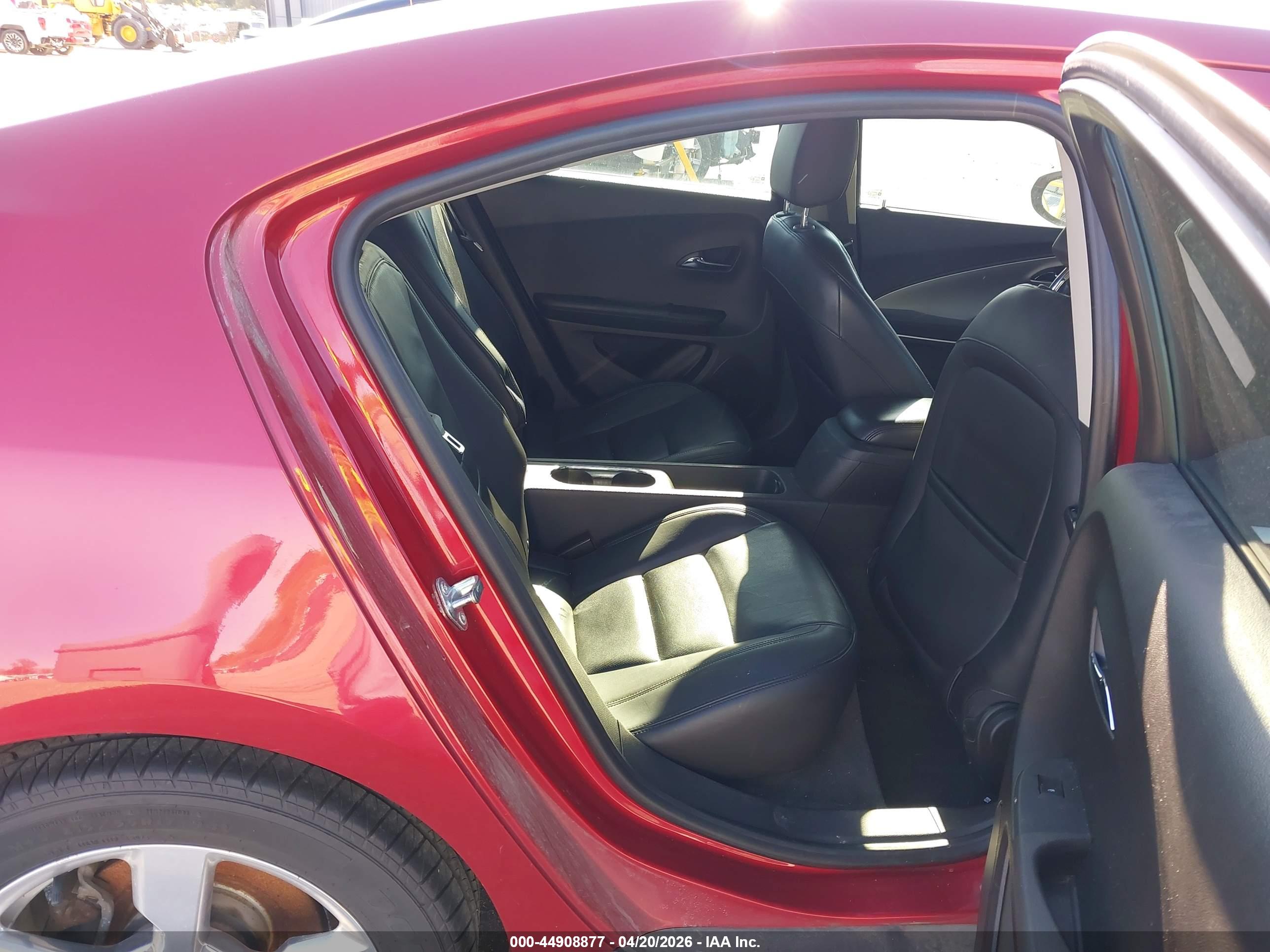 CHEVROLET VOLT image 8