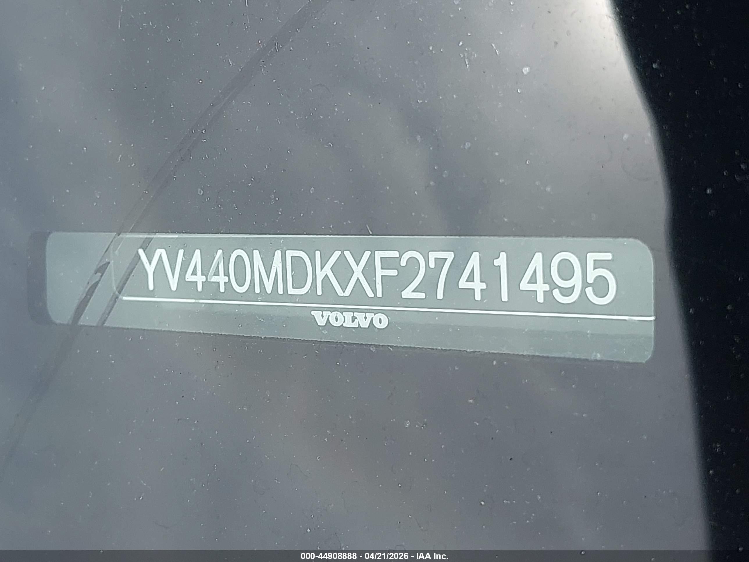 VOLVO XC60 image 9