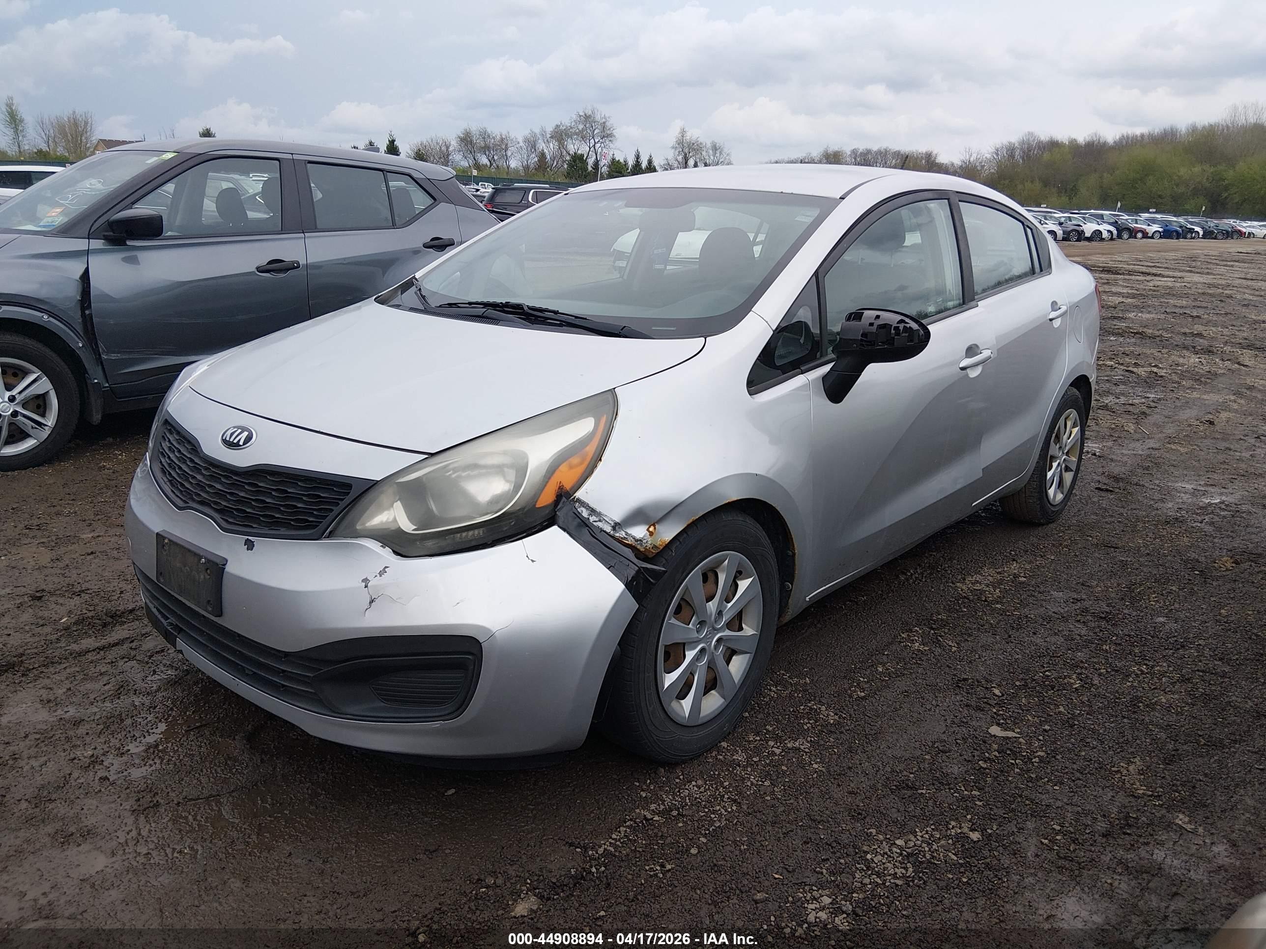 KIA RIO image 2