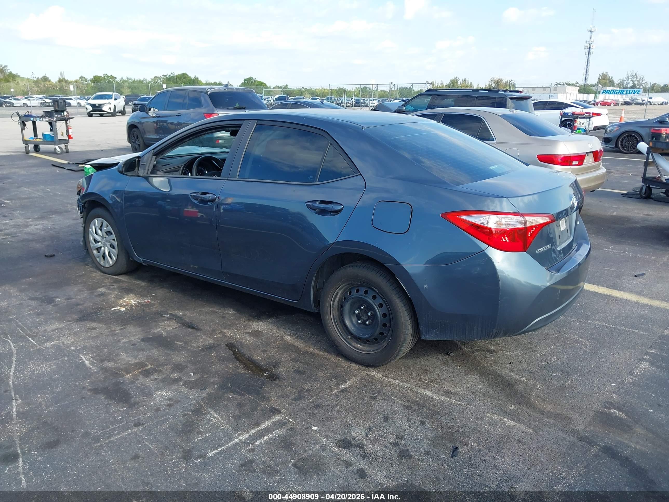 TOYOTA COROLLA image 3