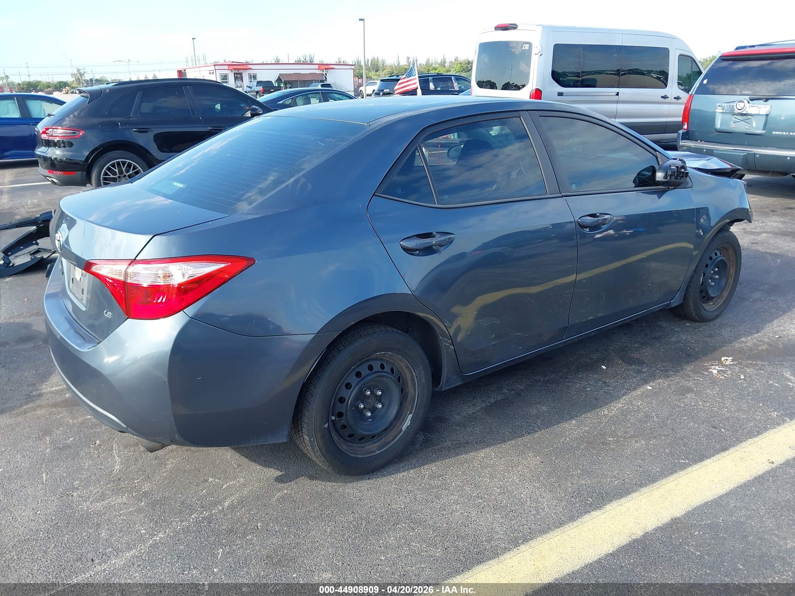 TOYOTA COROLLA image 4