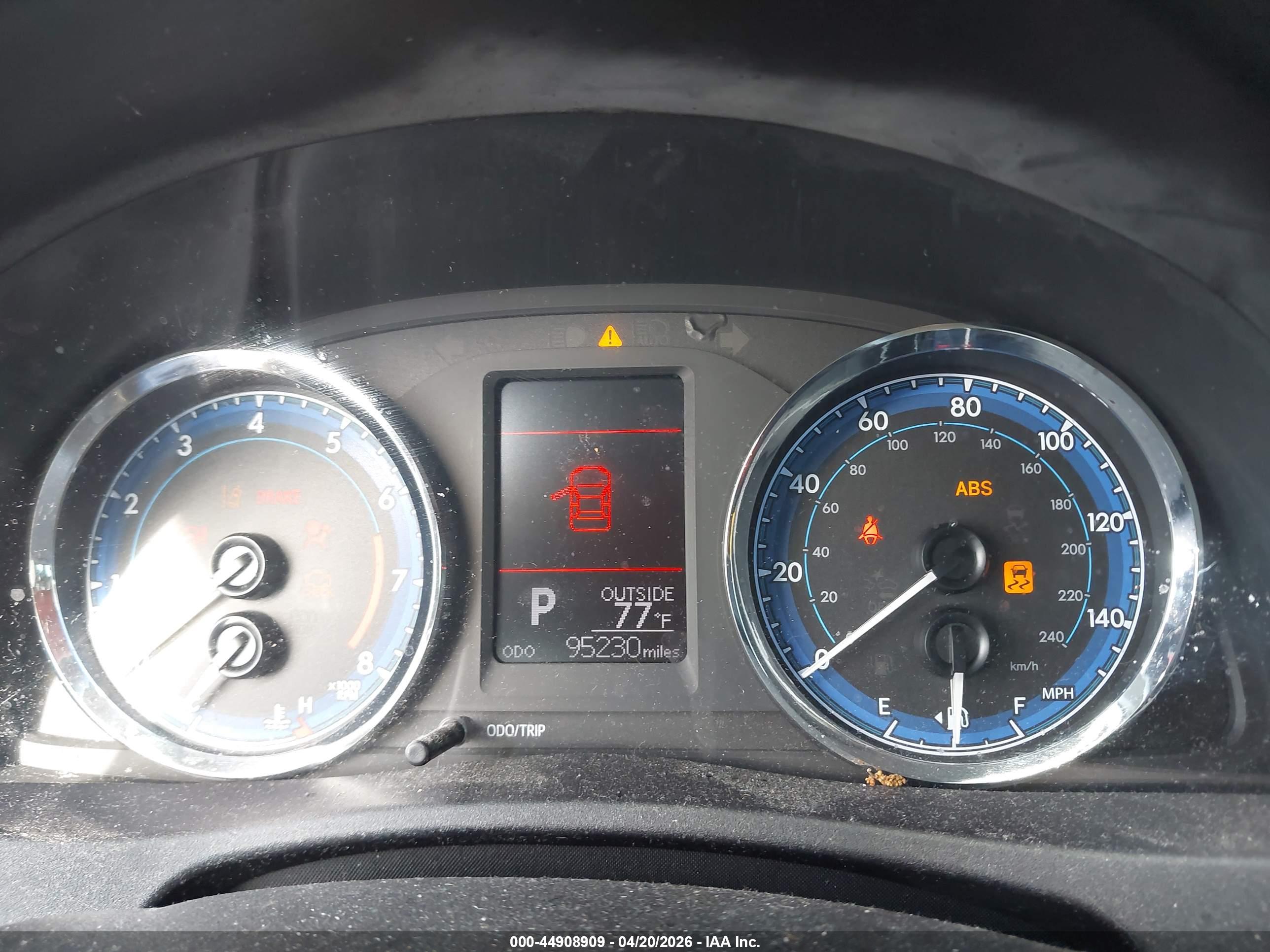 TOYOTA COROLLA image 7