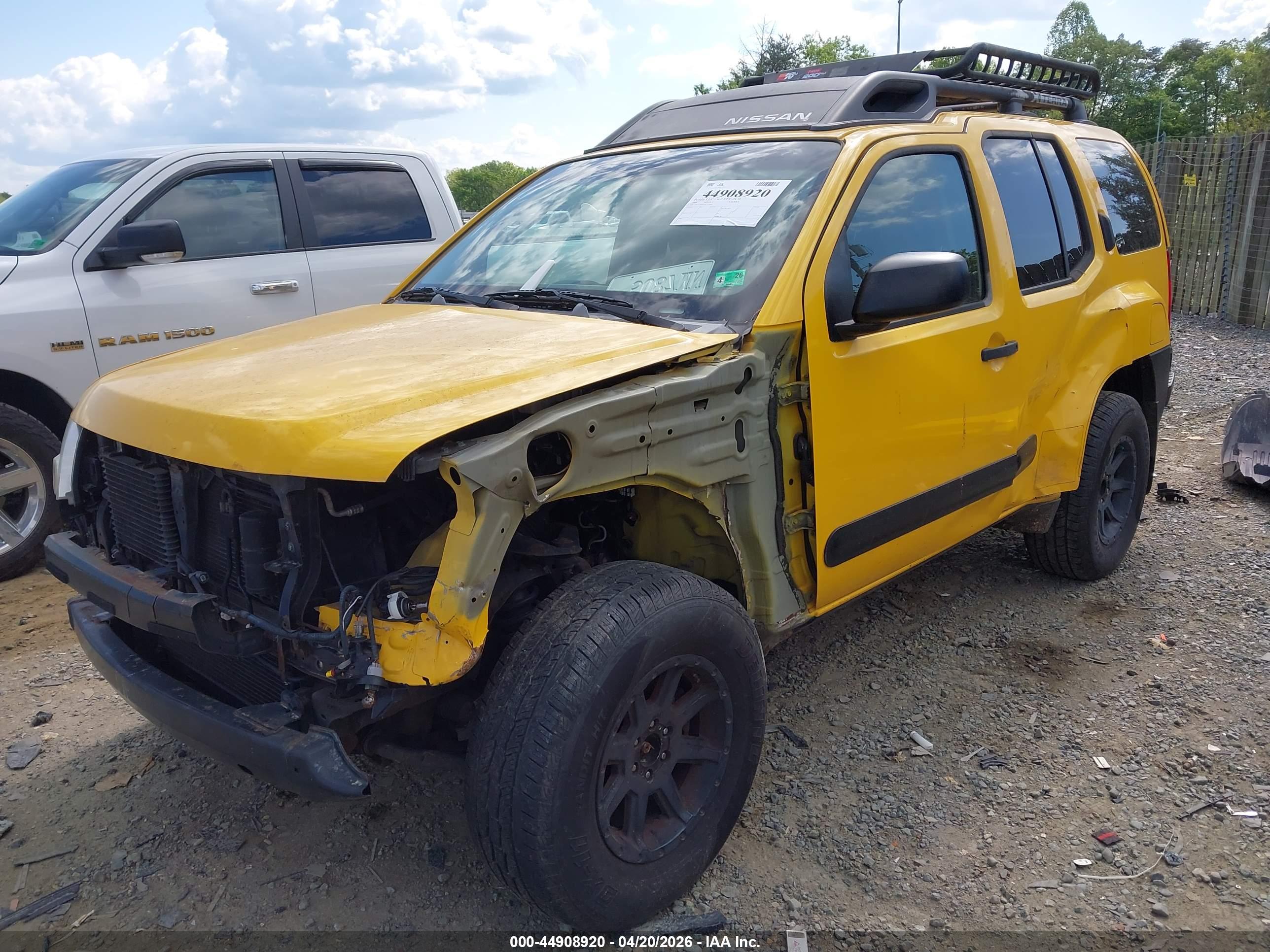 NISSAN XTERRA image 2