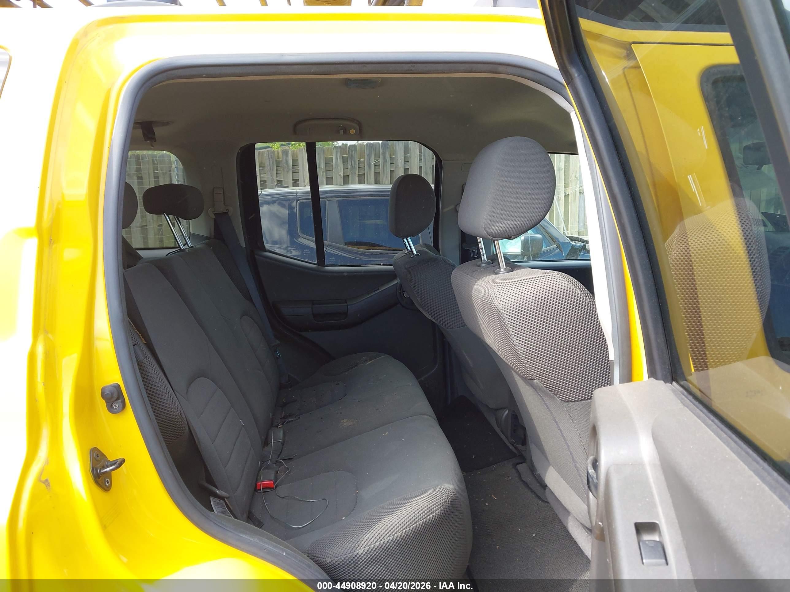 NISSAN XTERRA image 8