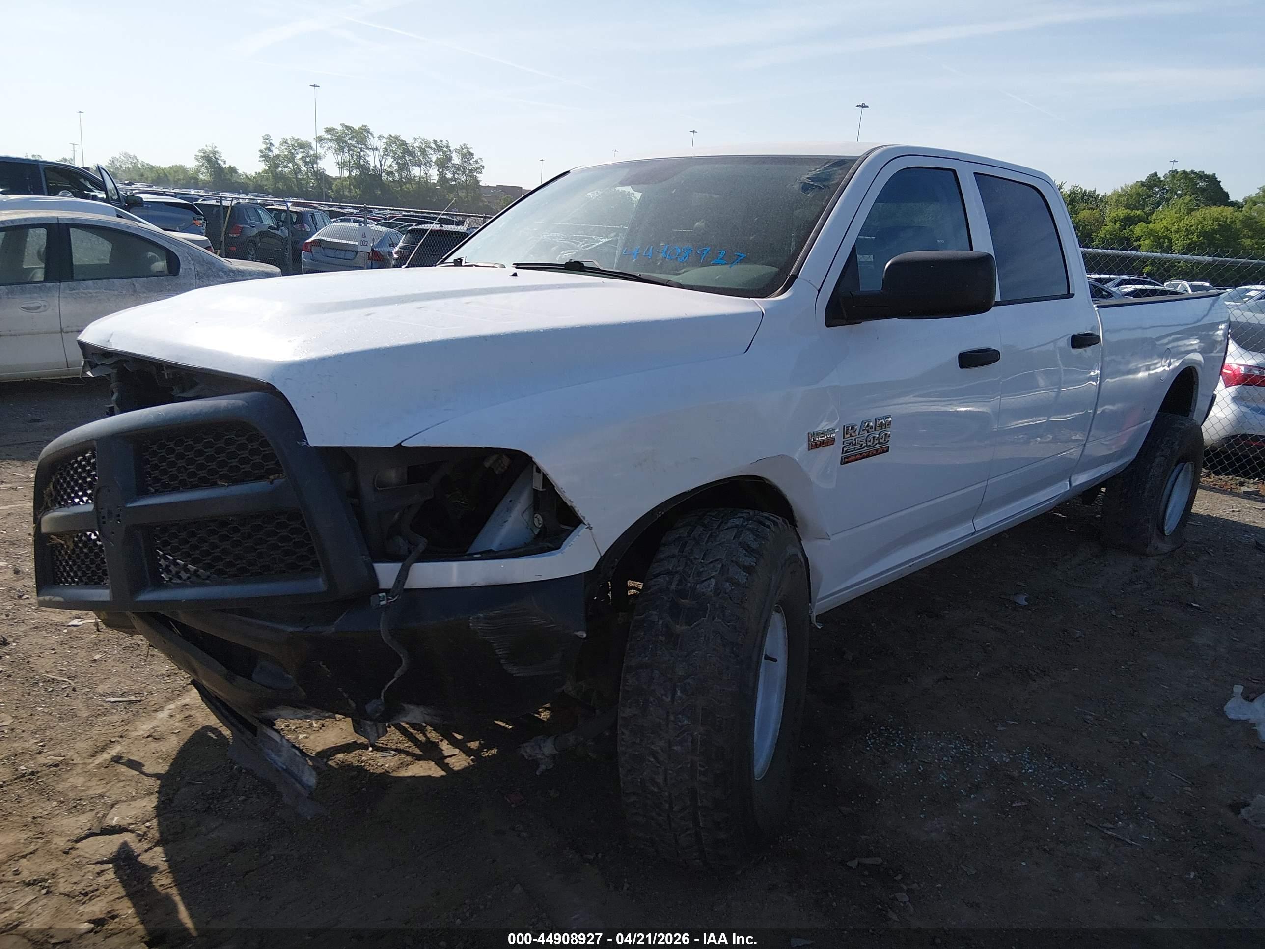 RAM 2500 image 2
