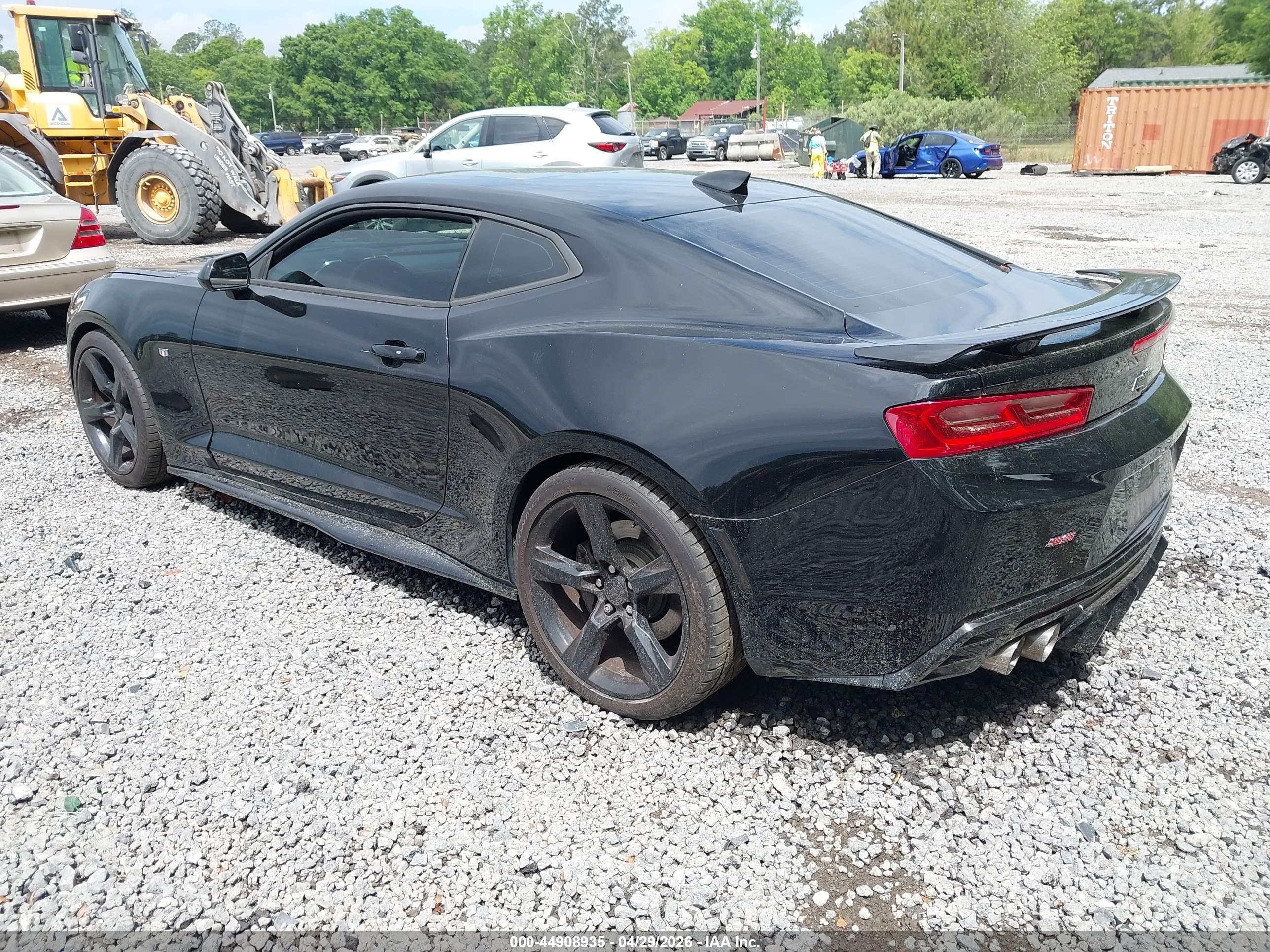 CHEVROLET CAMARO image 3