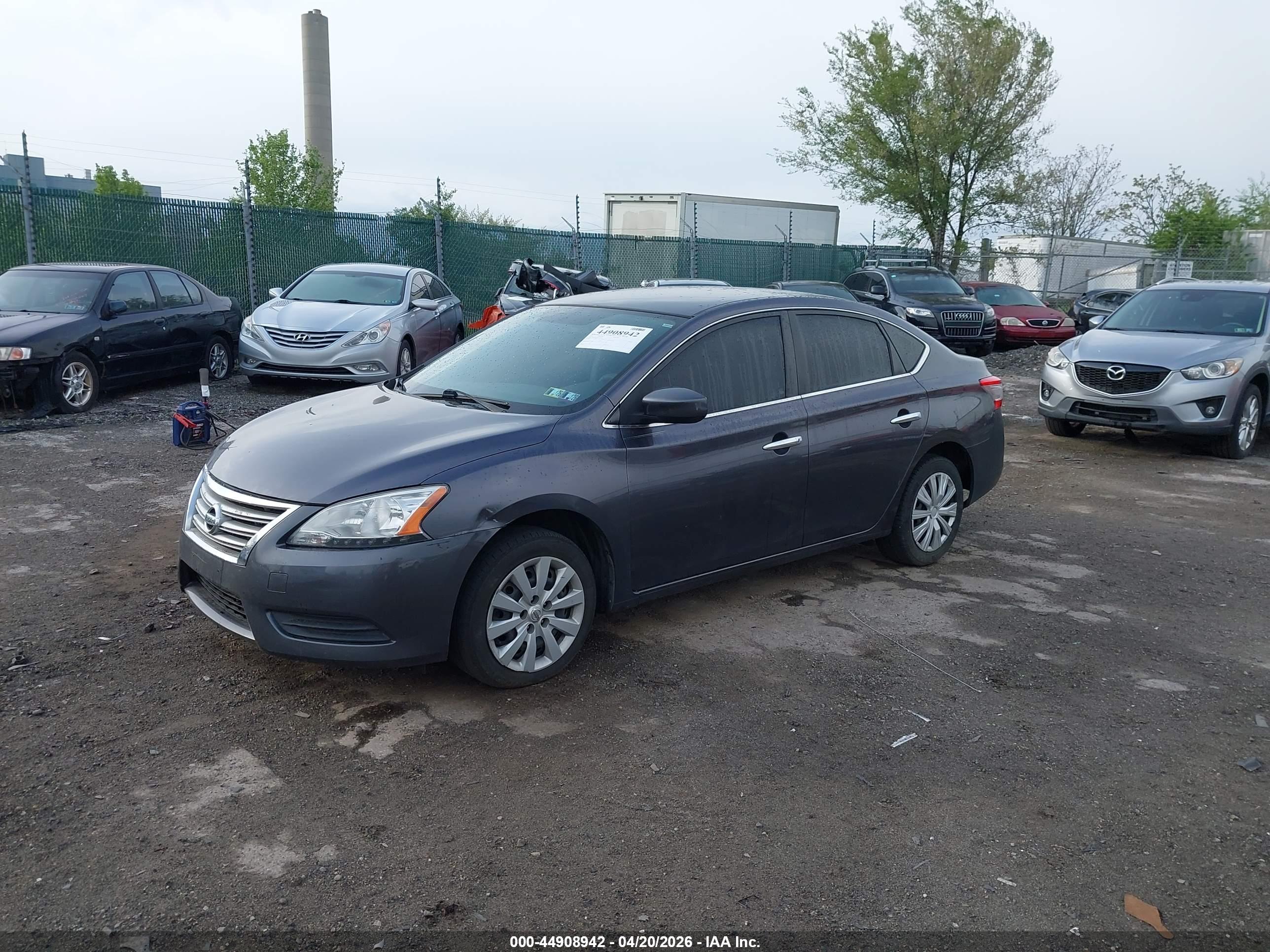 NISSAN SENTRA image 2
