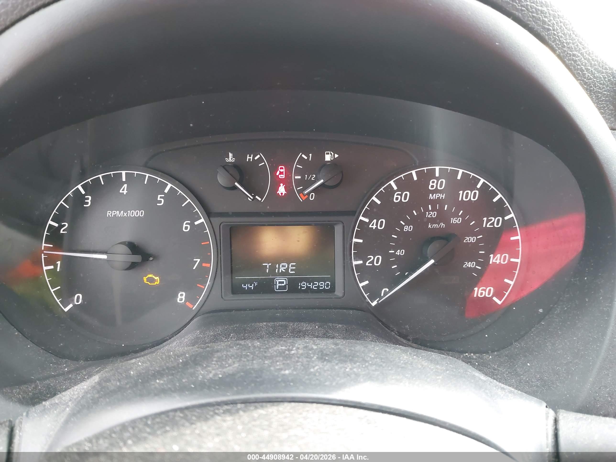 NISSAN SENTRA image 7