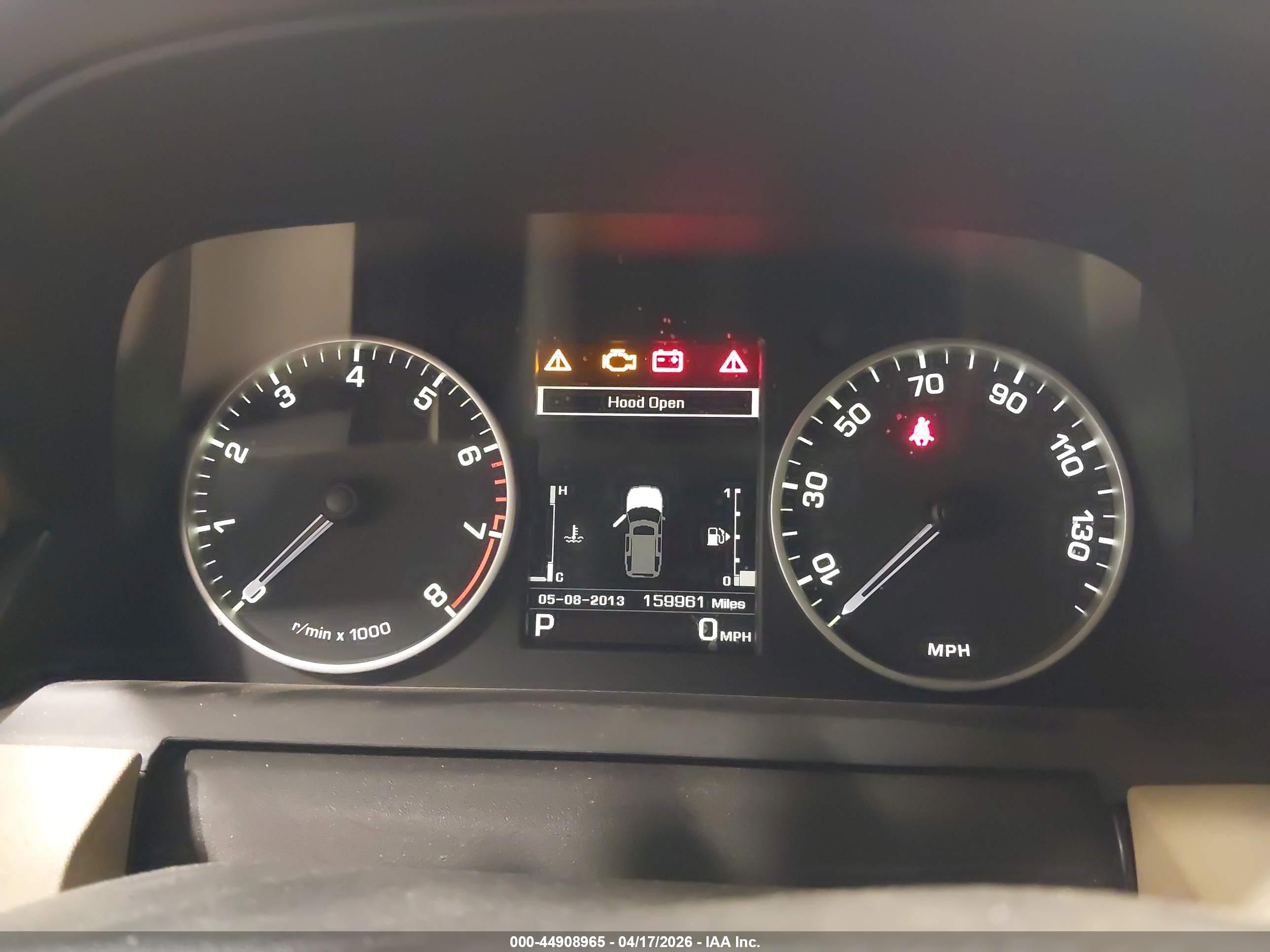 LAND ROVER image 7