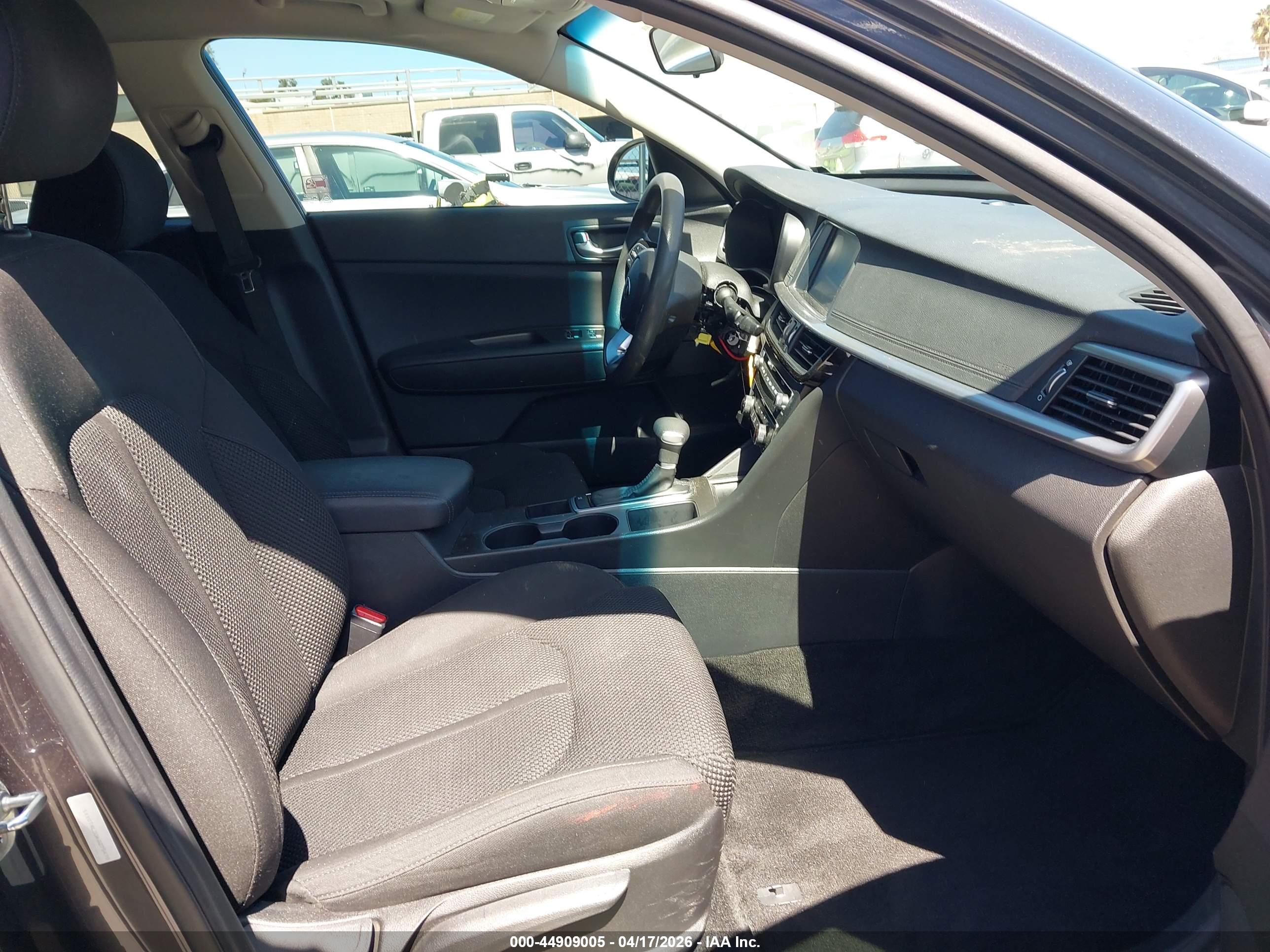 KIA OPTIMA image 5