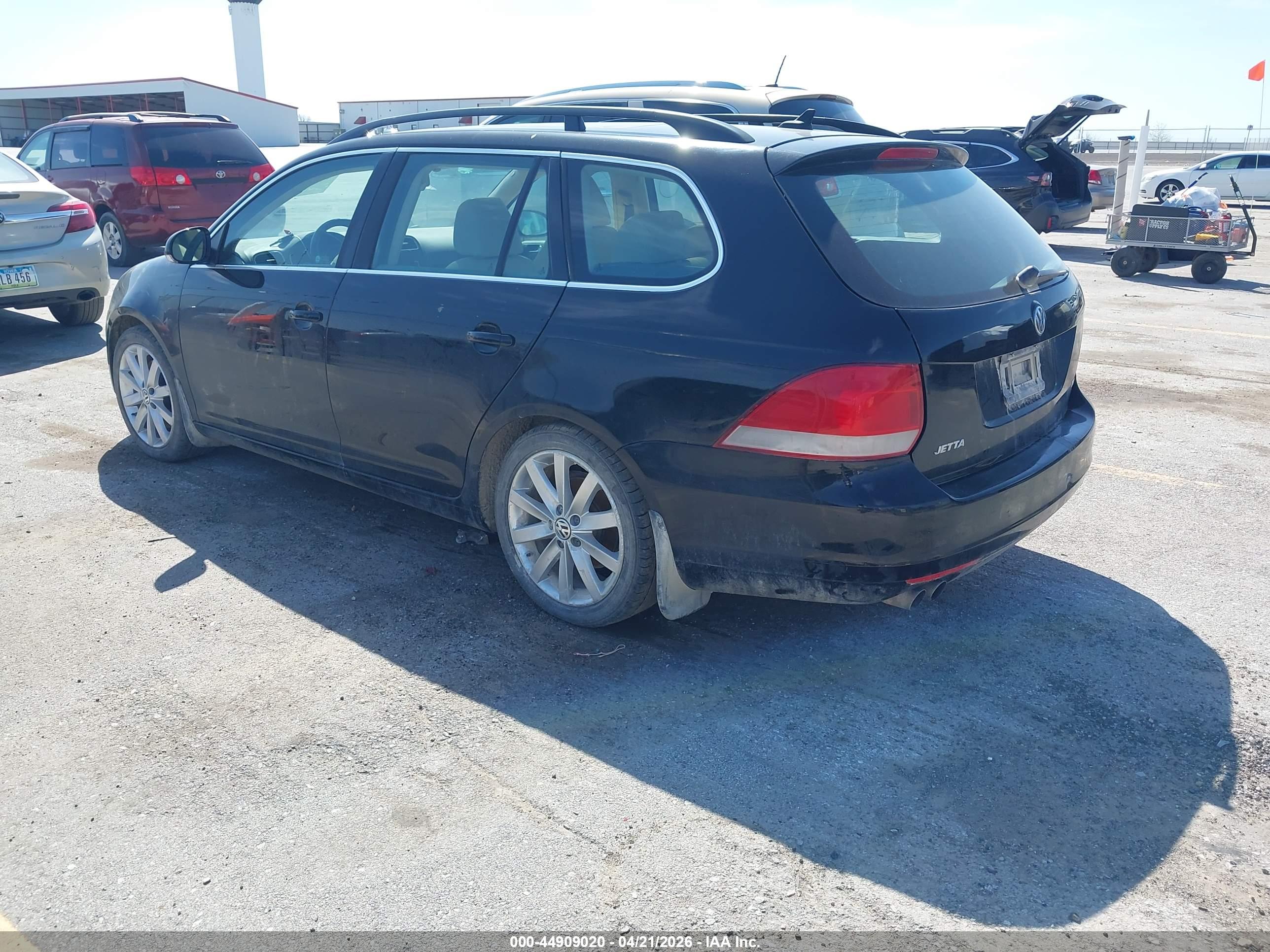 VOLKSWAGEN JETTA image 3