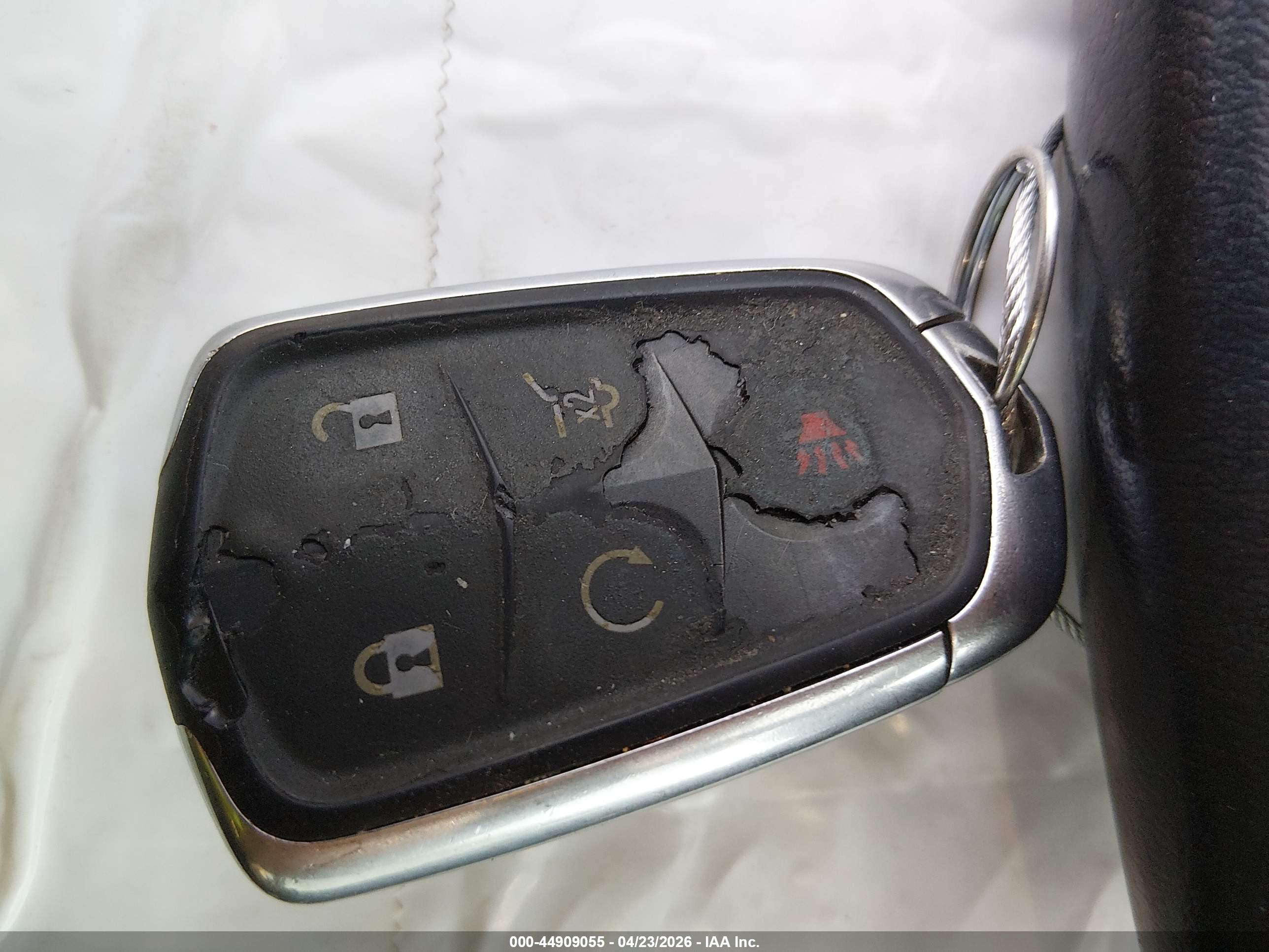 CADILLAC XT5 image 11