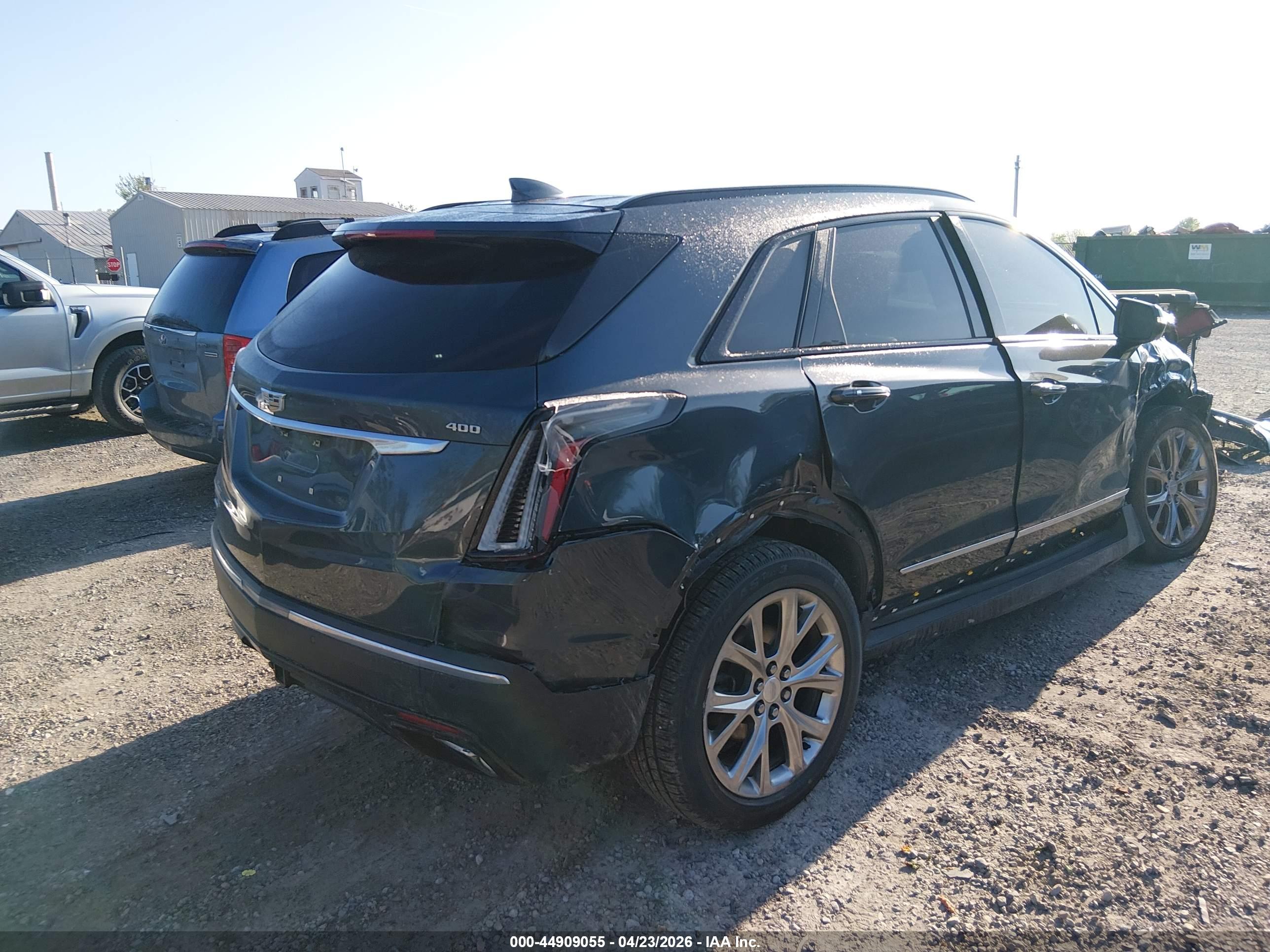 CADILLAC XT5 image 4