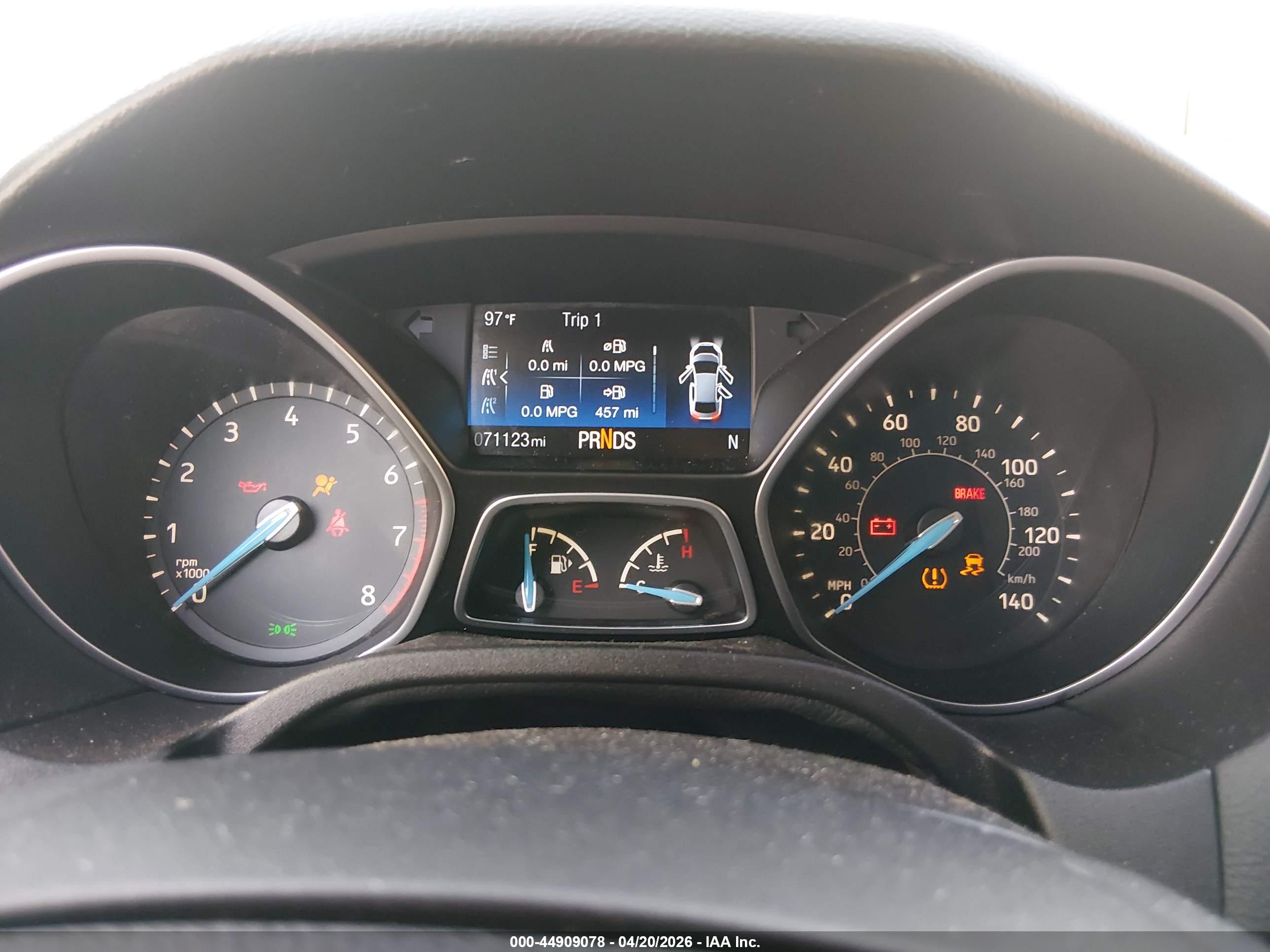 FORD FOCUS image 7