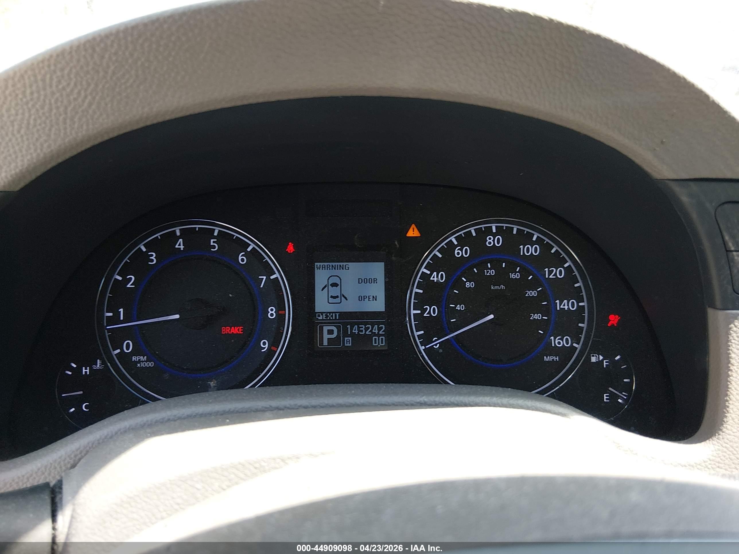 INFINITI G37X image 7