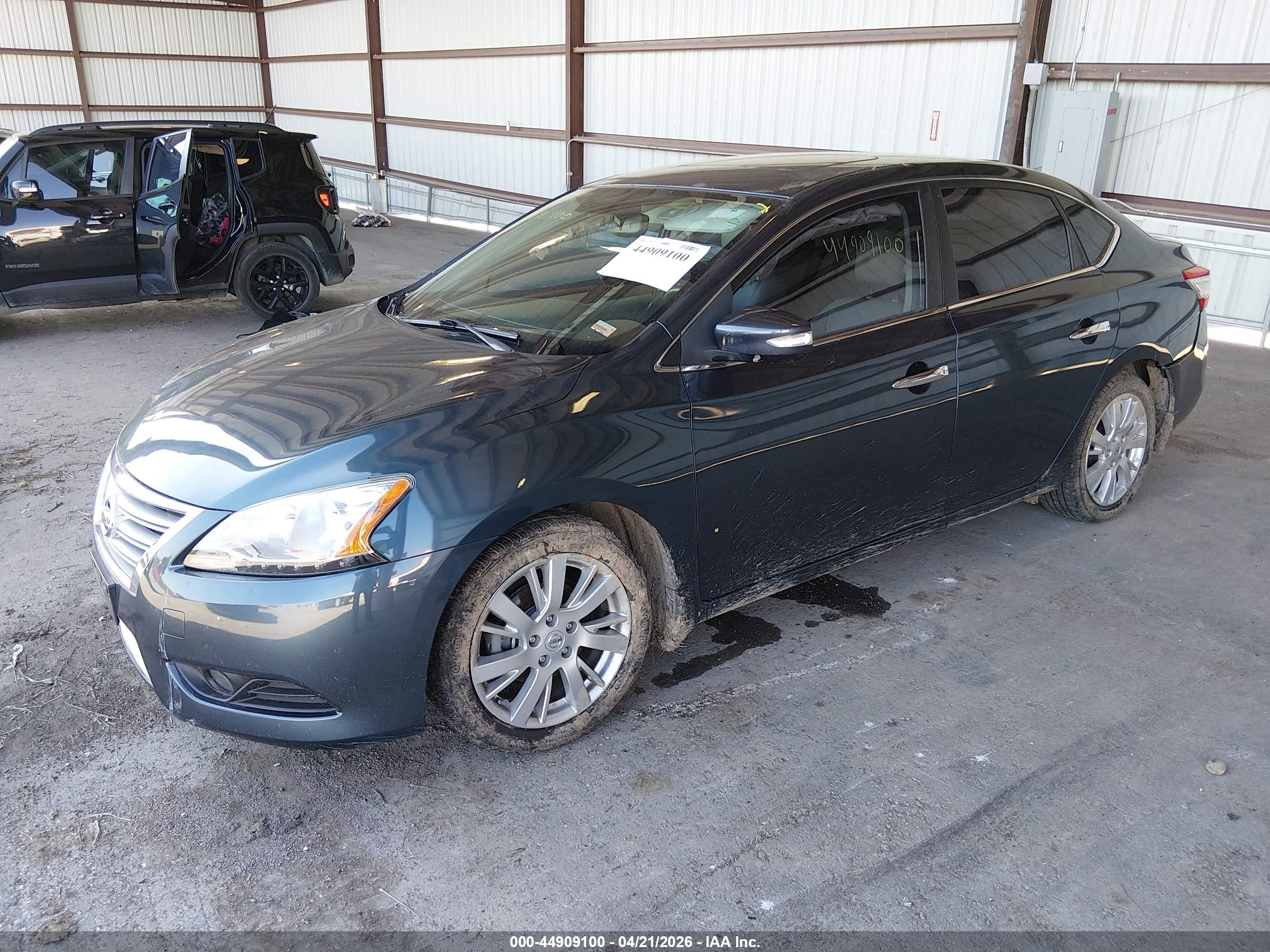 NISSAN SENTRA image 2