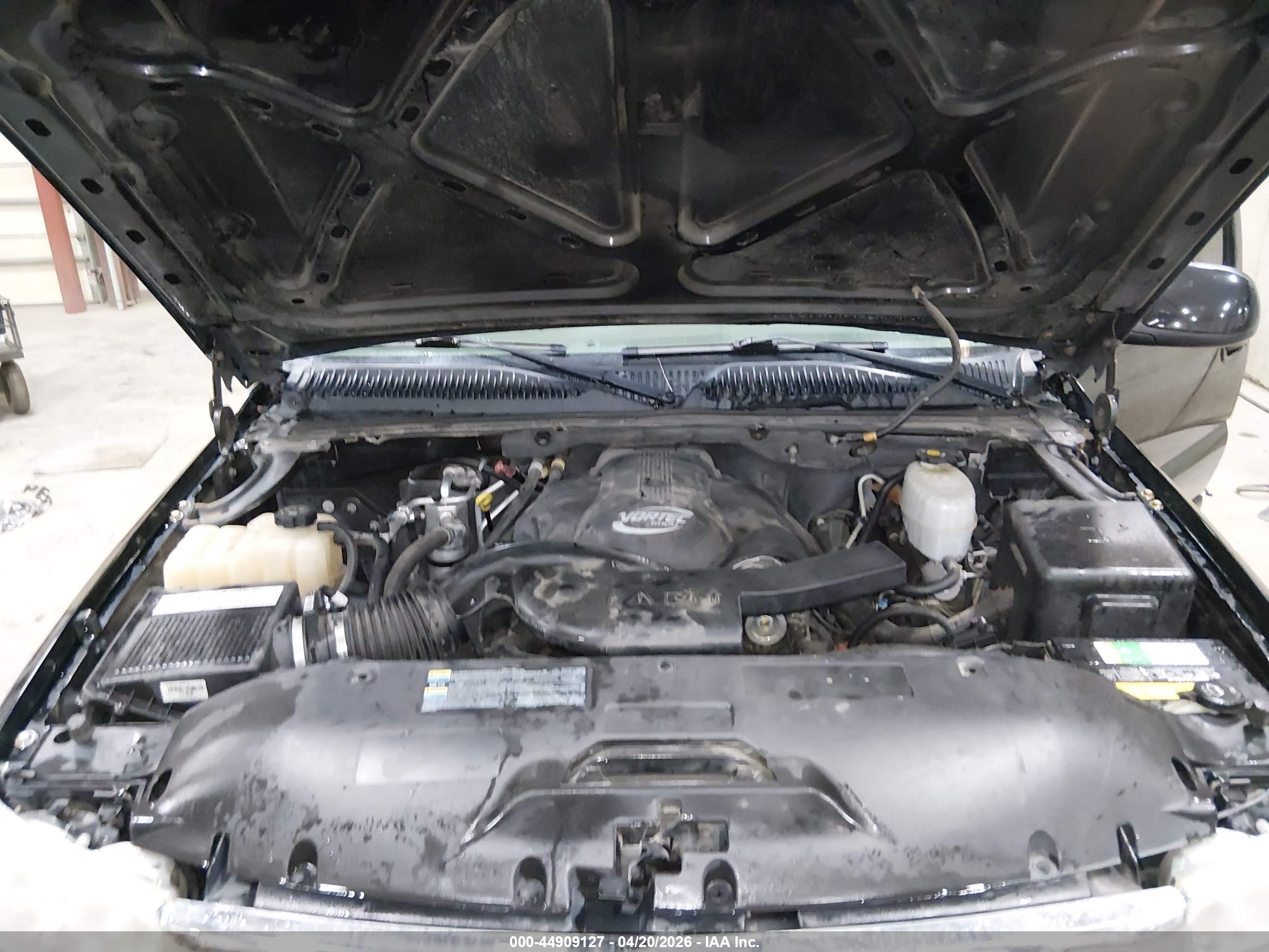 GMC YUKON image 6
