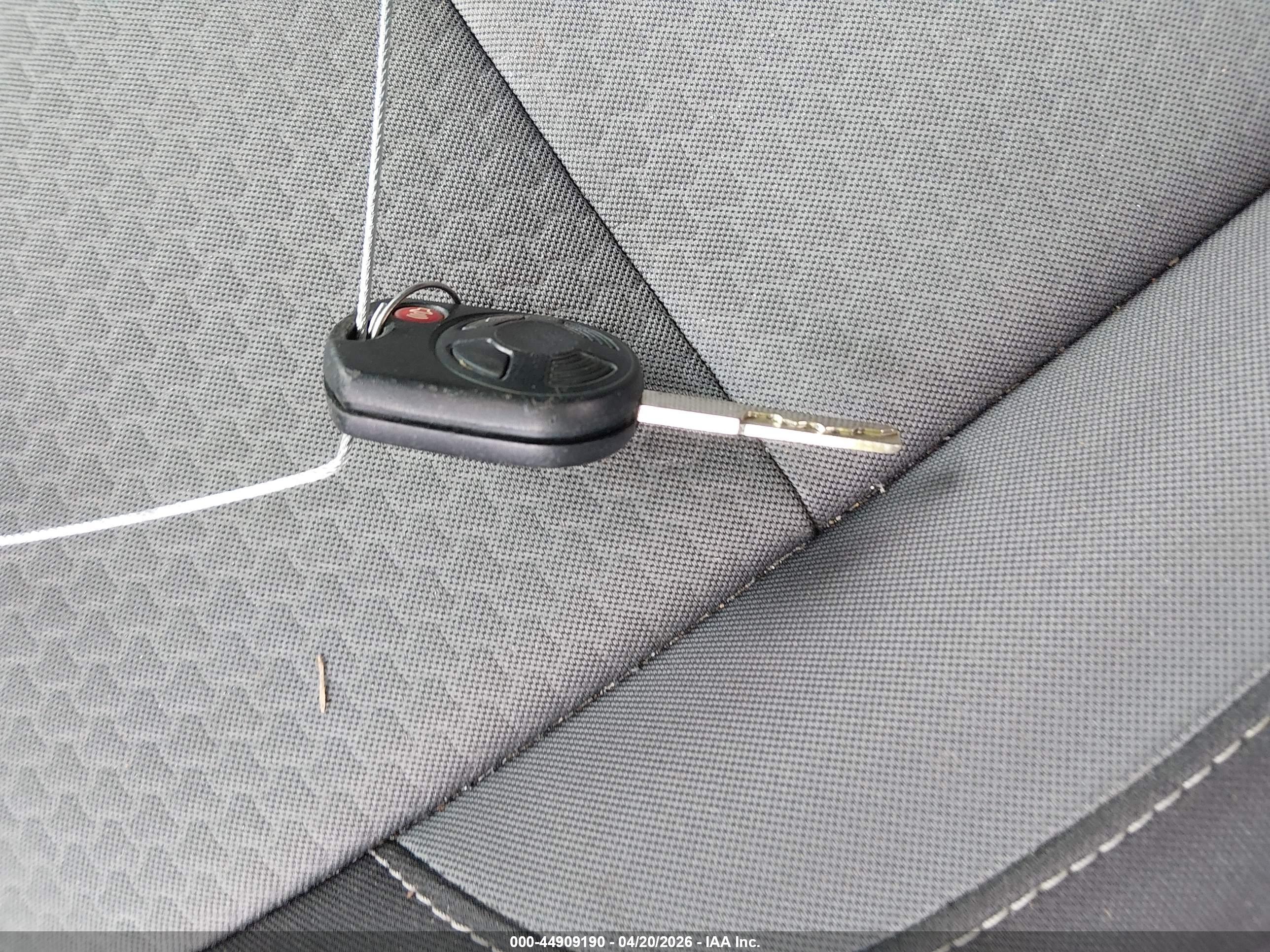 FORD ESCAPE image 11