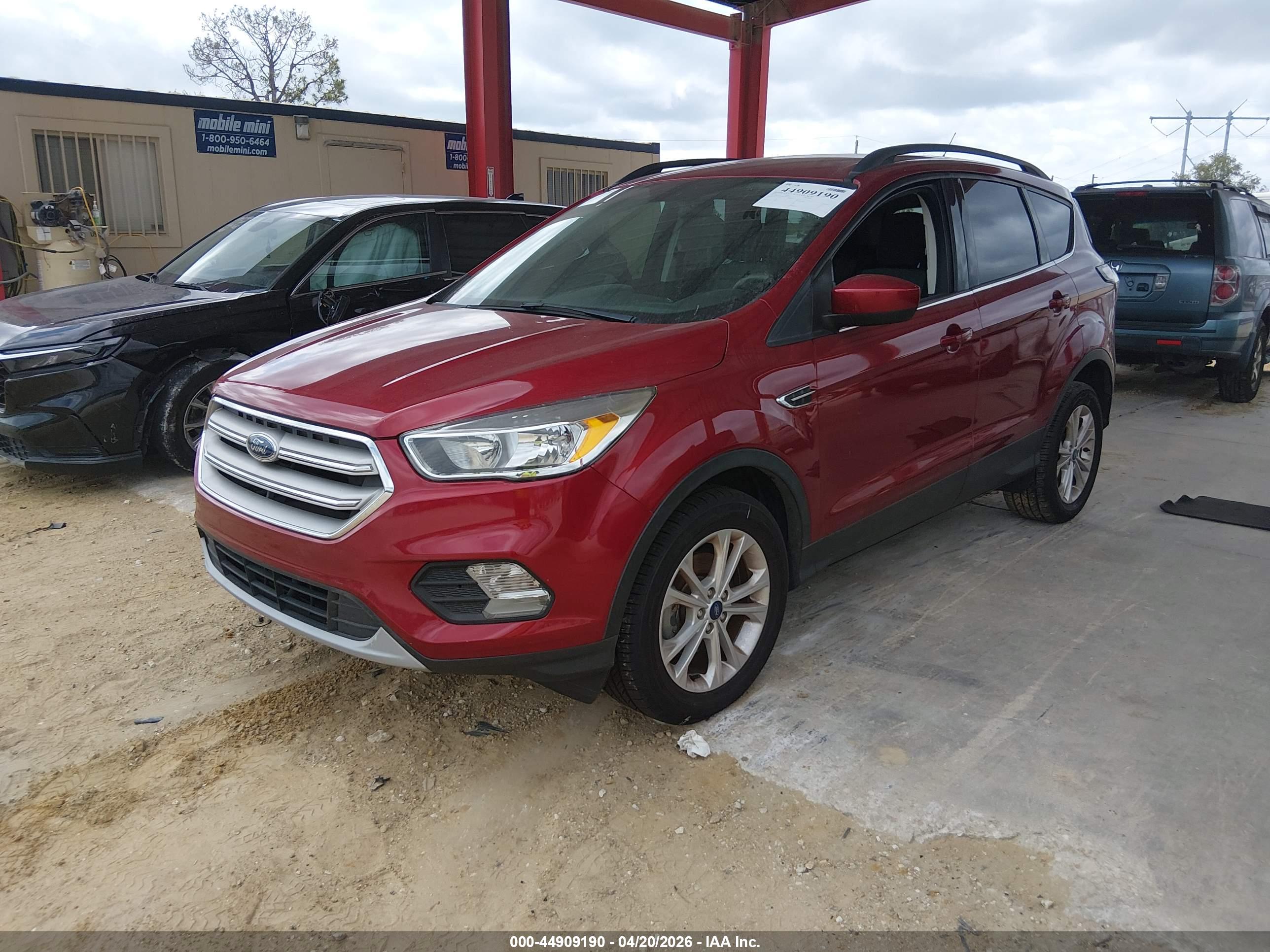 FORD ESCAPE image 2