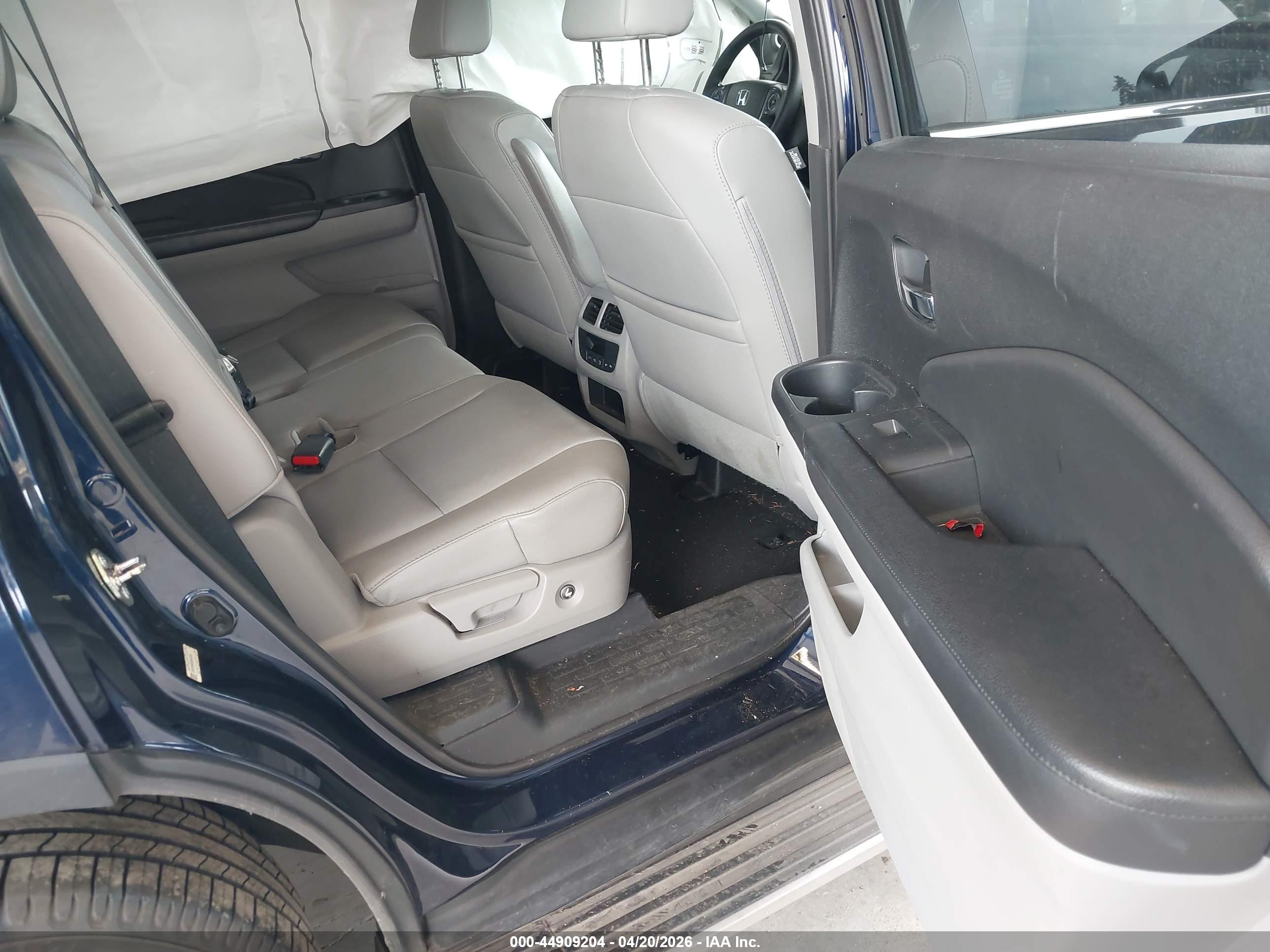 HONDA PILOT image 8