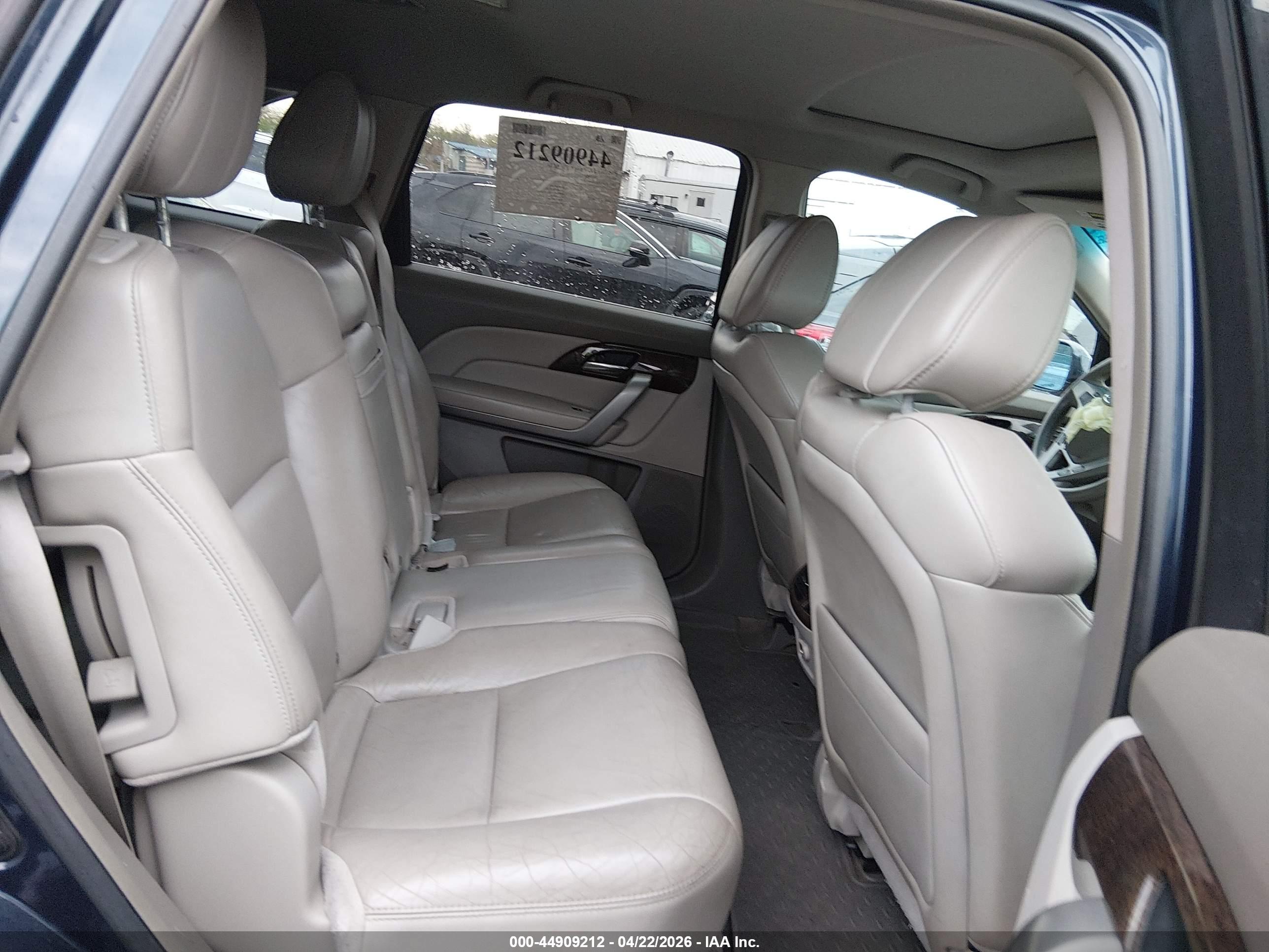 ACURA MDX image 8