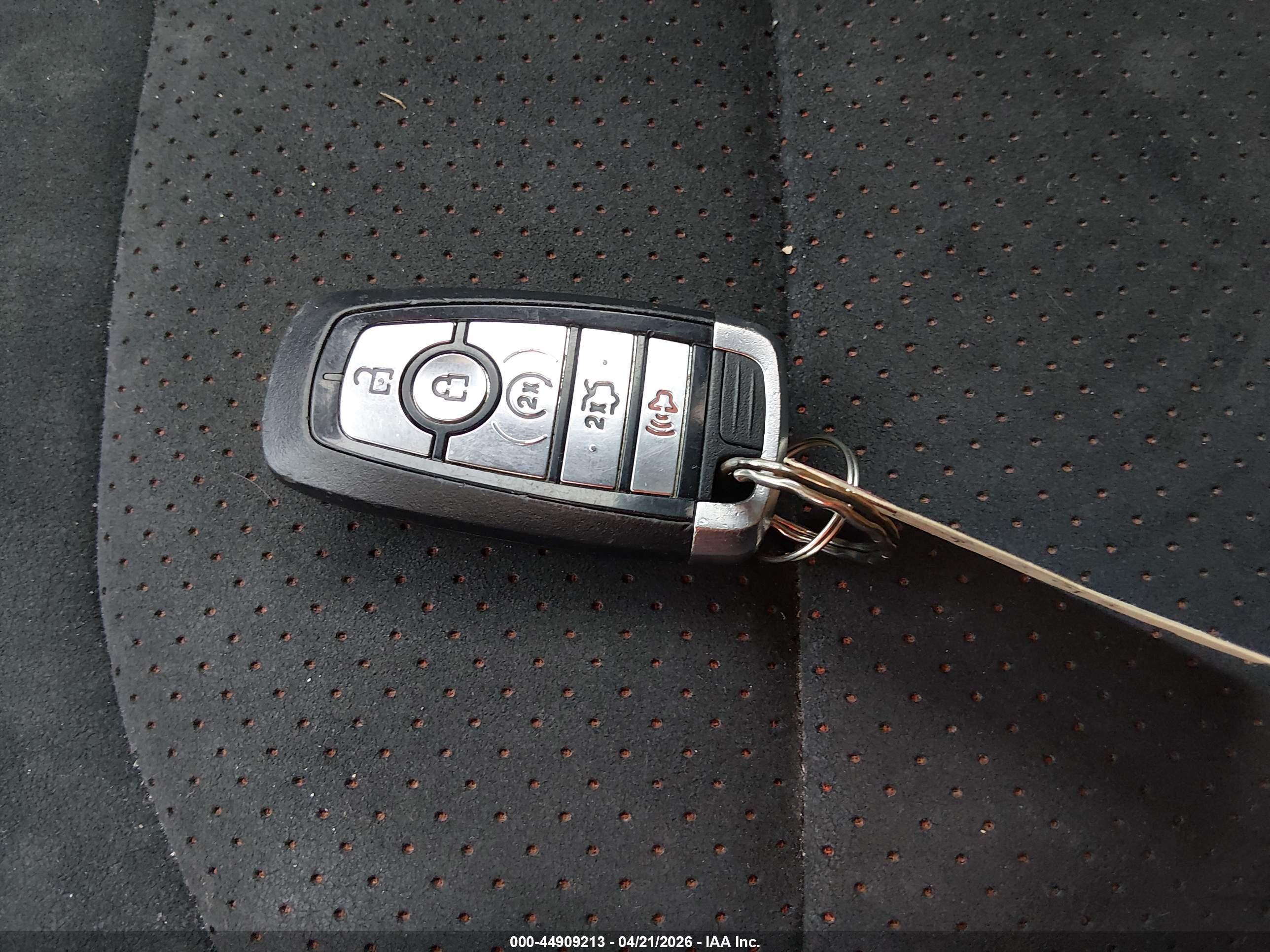 FORD EXPLORER image 11