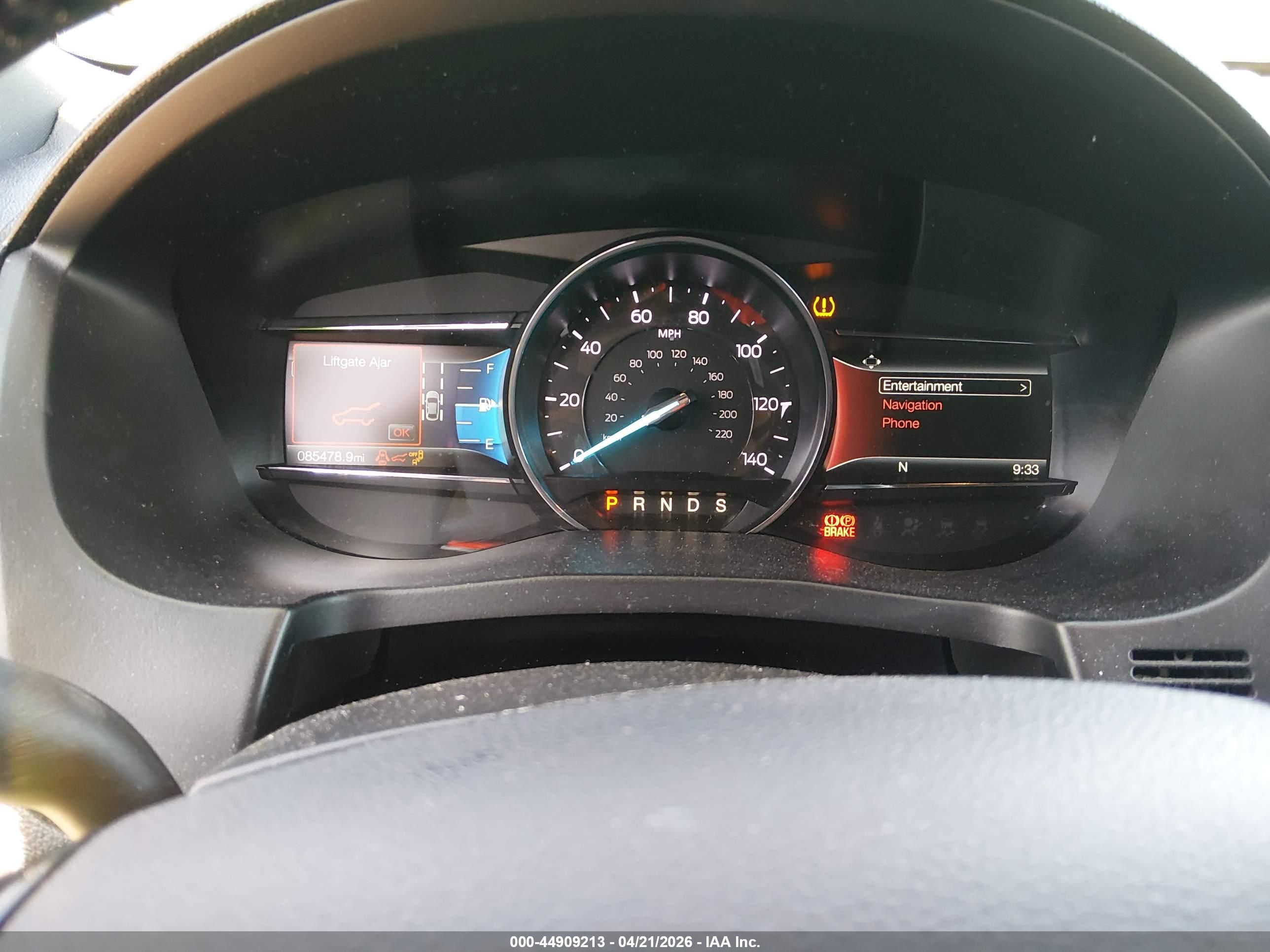 FORD EXPLORER image 7