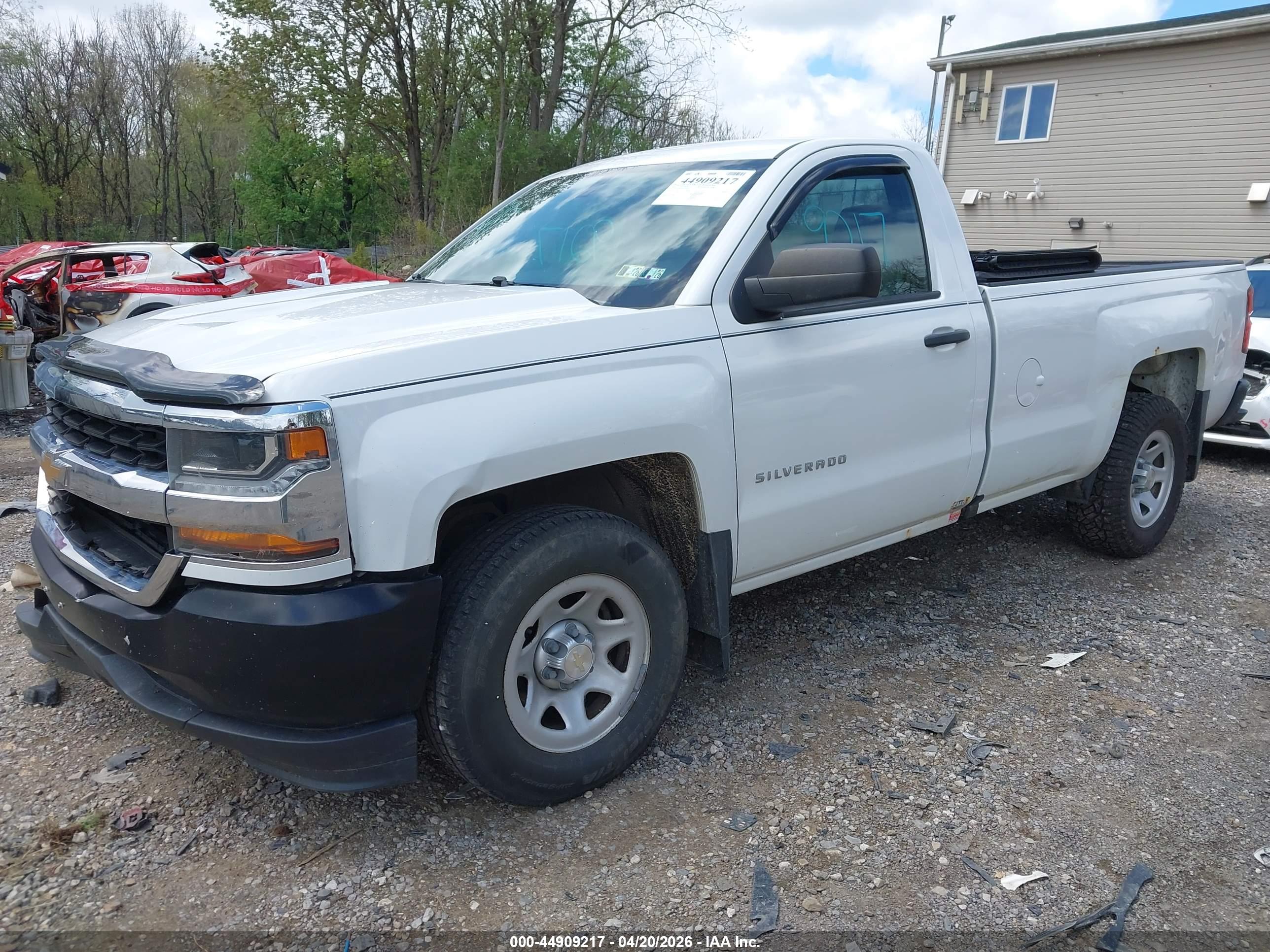 CHEVROLET SILVERADO image 2