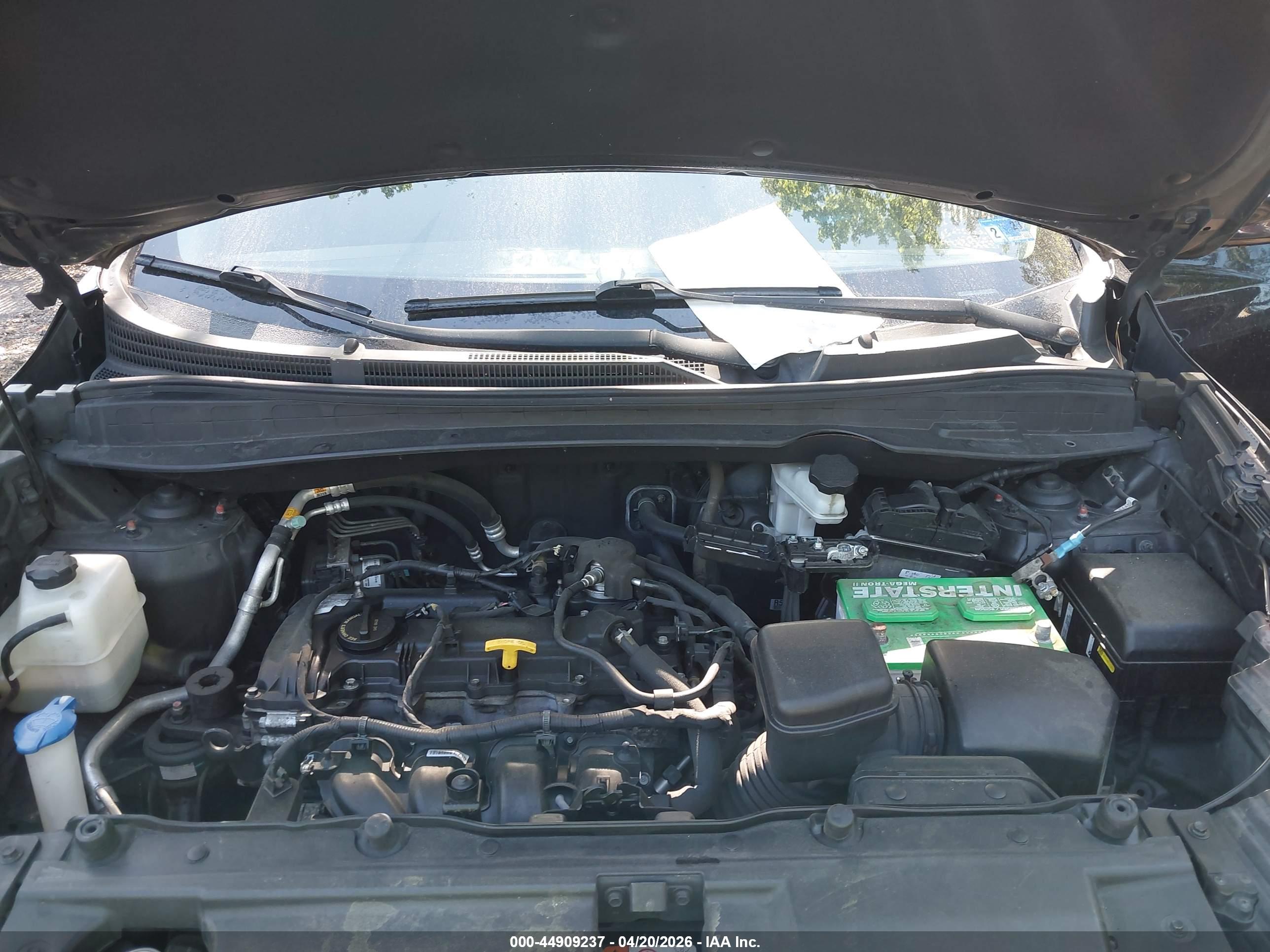 HYUNDAI TUCSON image 10