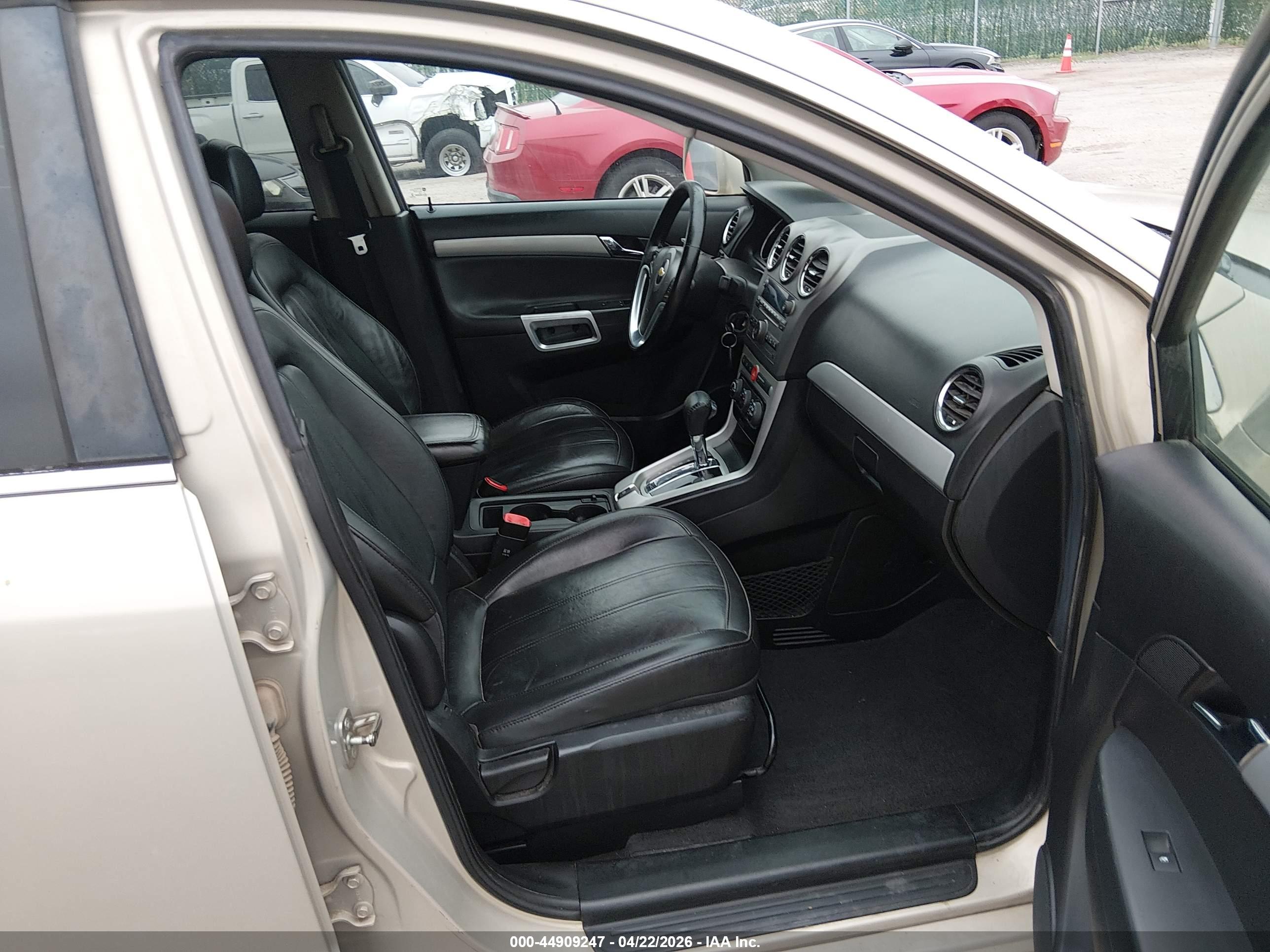 CHEVROLET CAPTIVA image 5