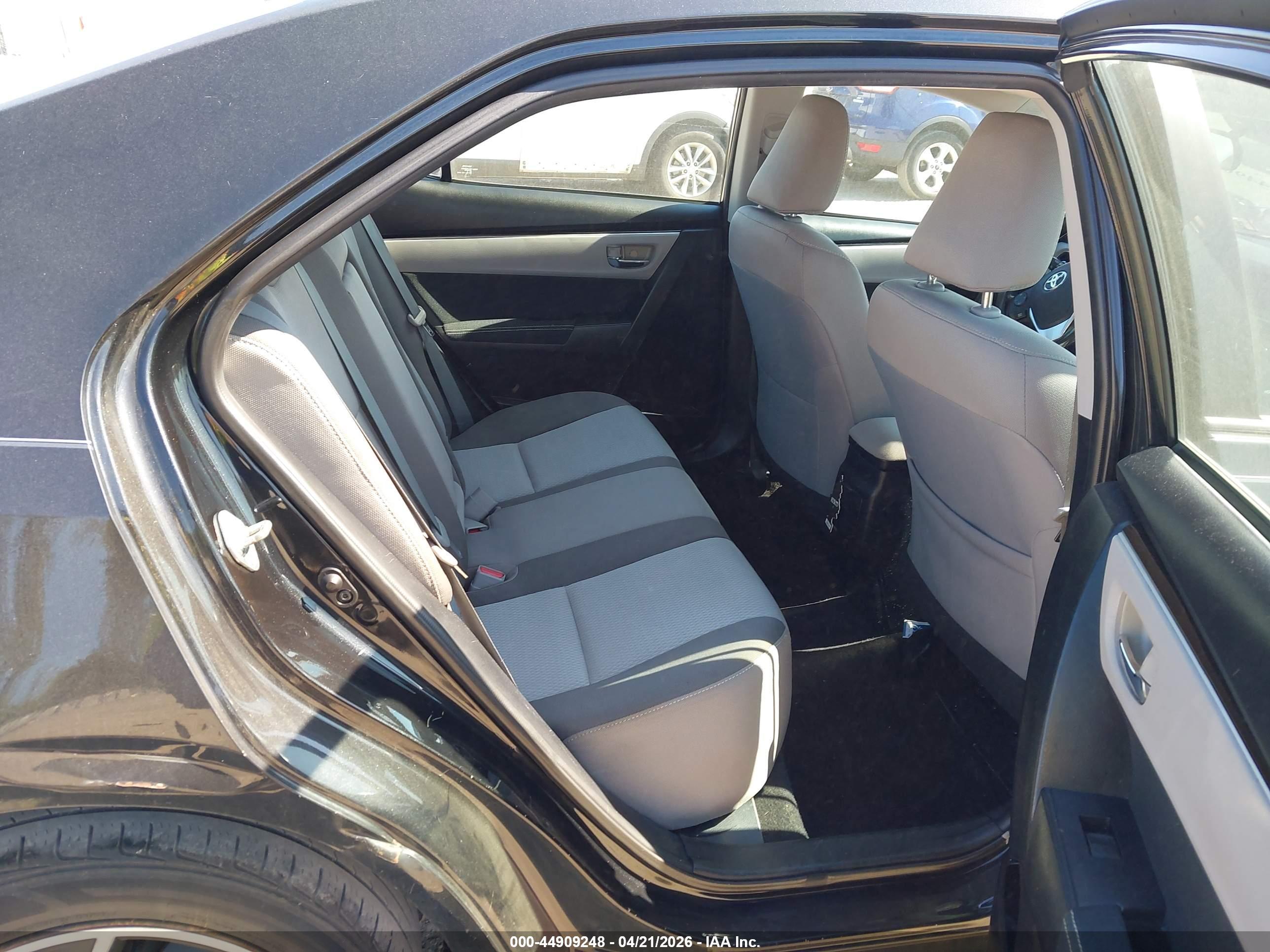 TOYOTA COROLLA image 8