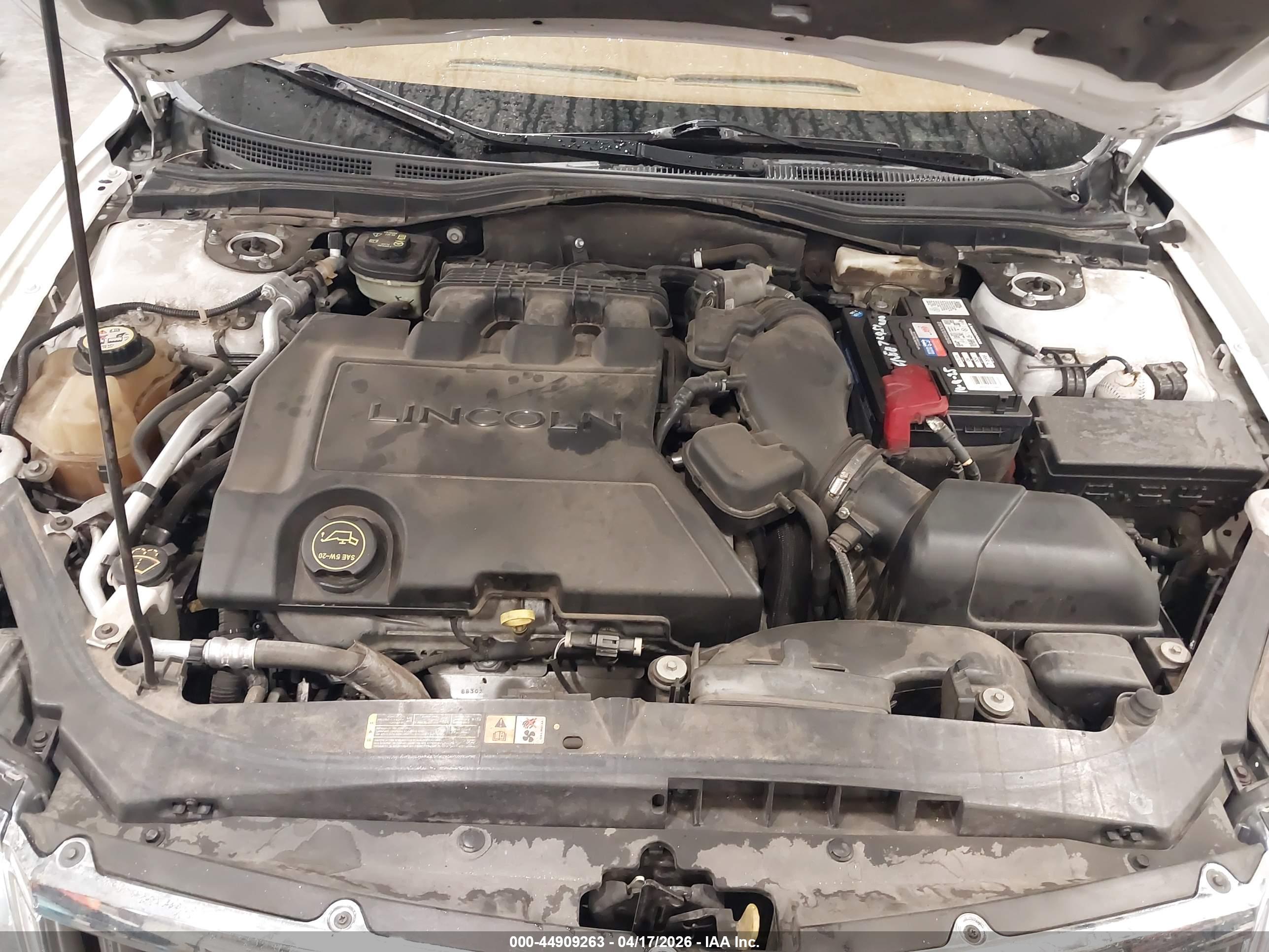 LINCOLN MKZ image 10