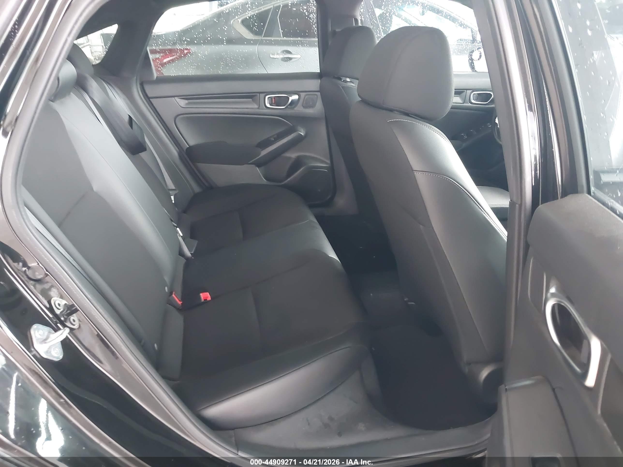 HONDA CIVIC image 8