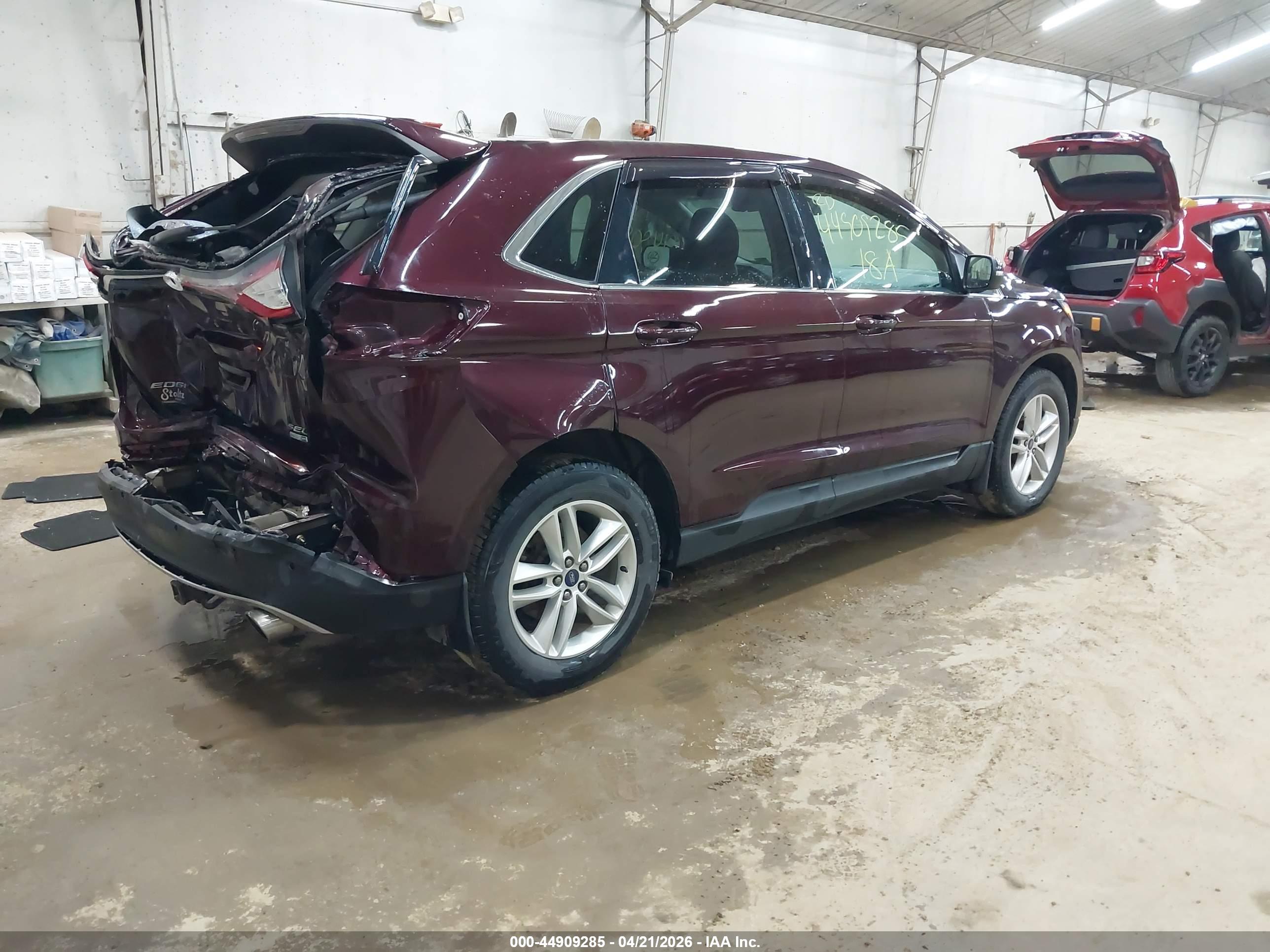 FORD EDGE image 4
