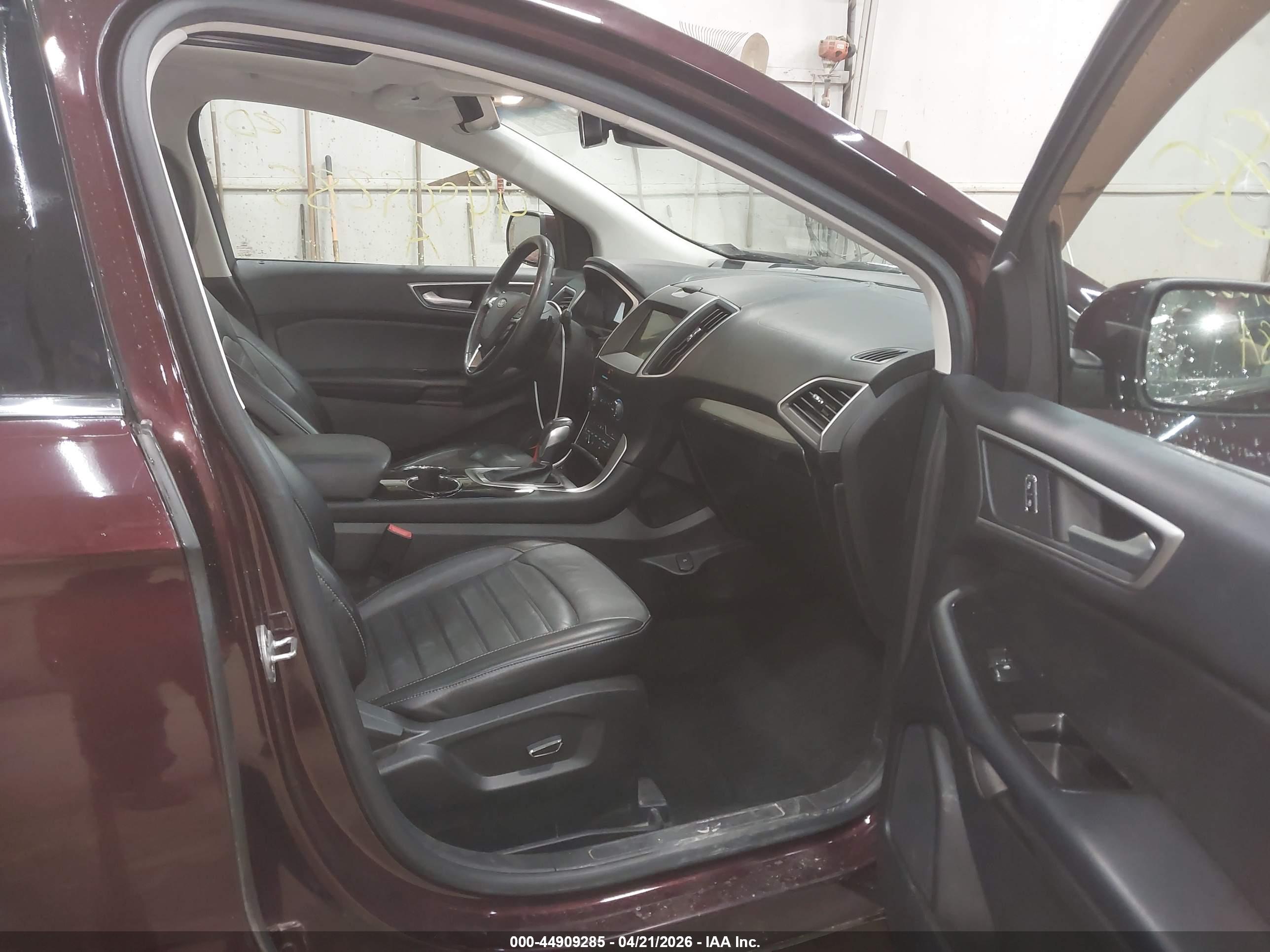FORD EDGE image 5
