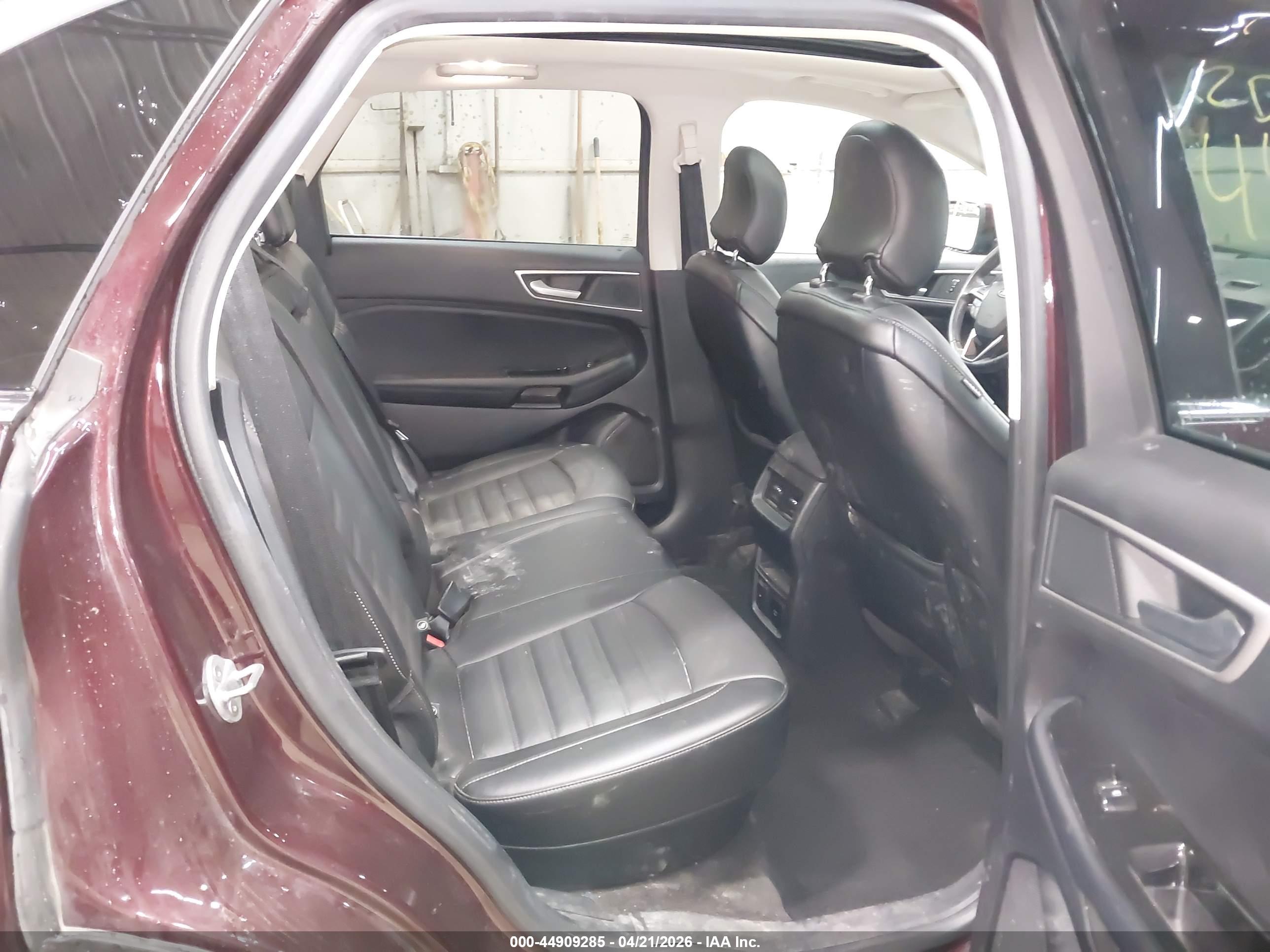FORD EDGE image 8