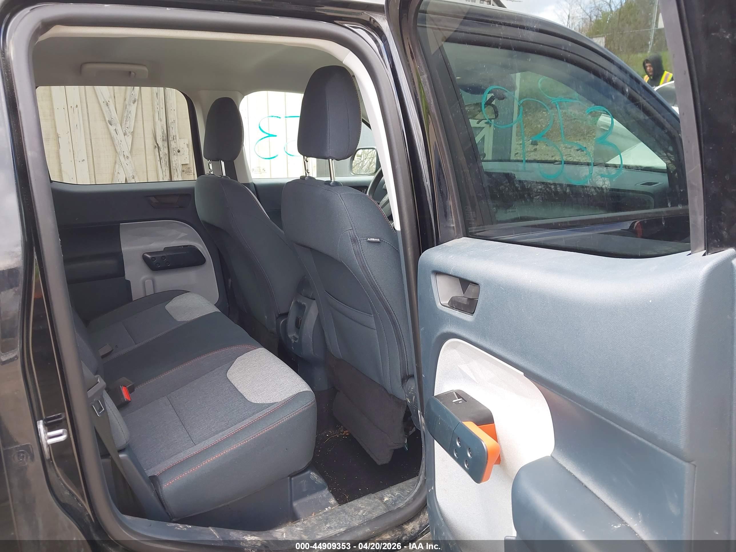 FORD MAVERICK image 8