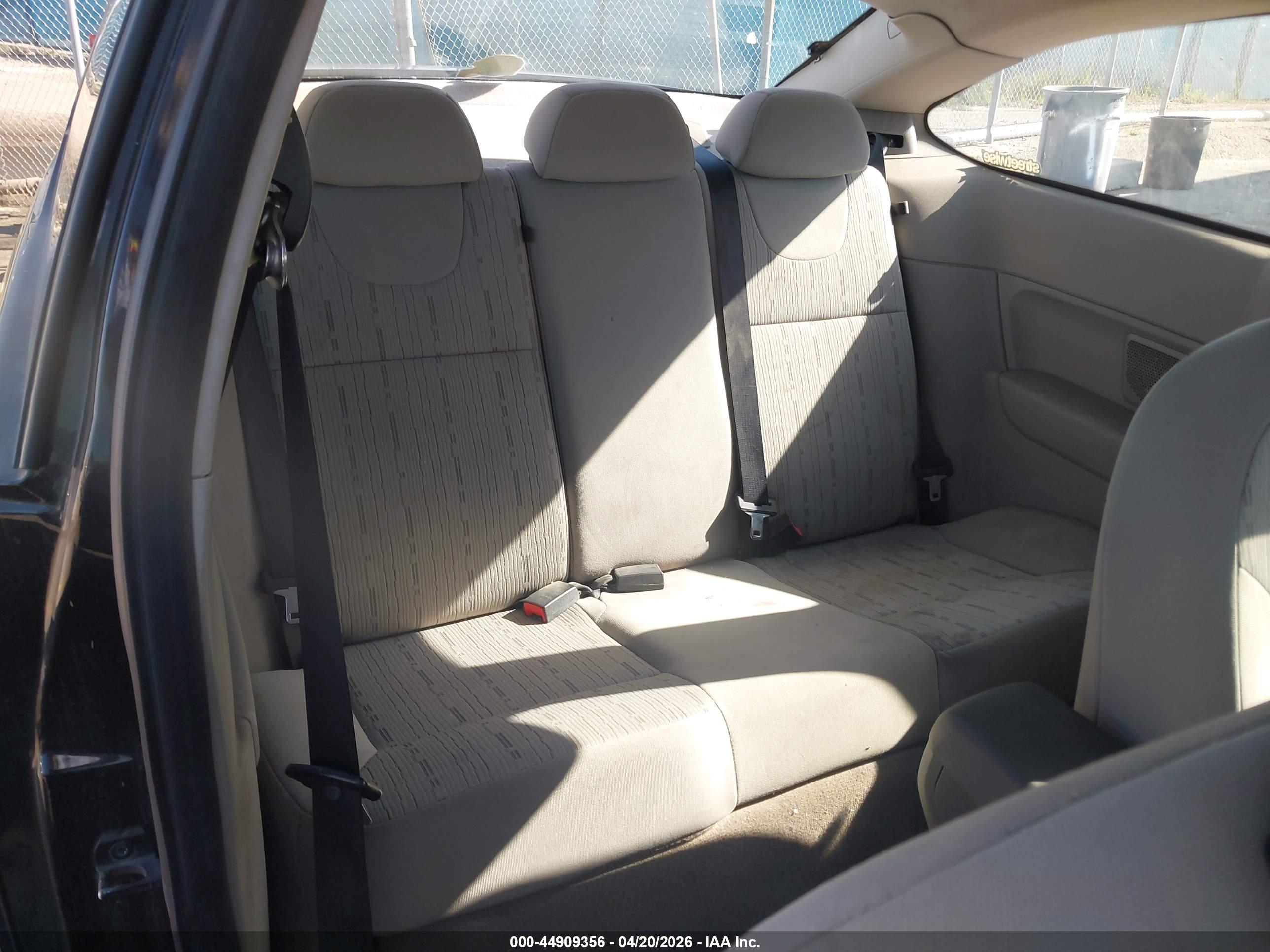 FORD FOCUS image 8