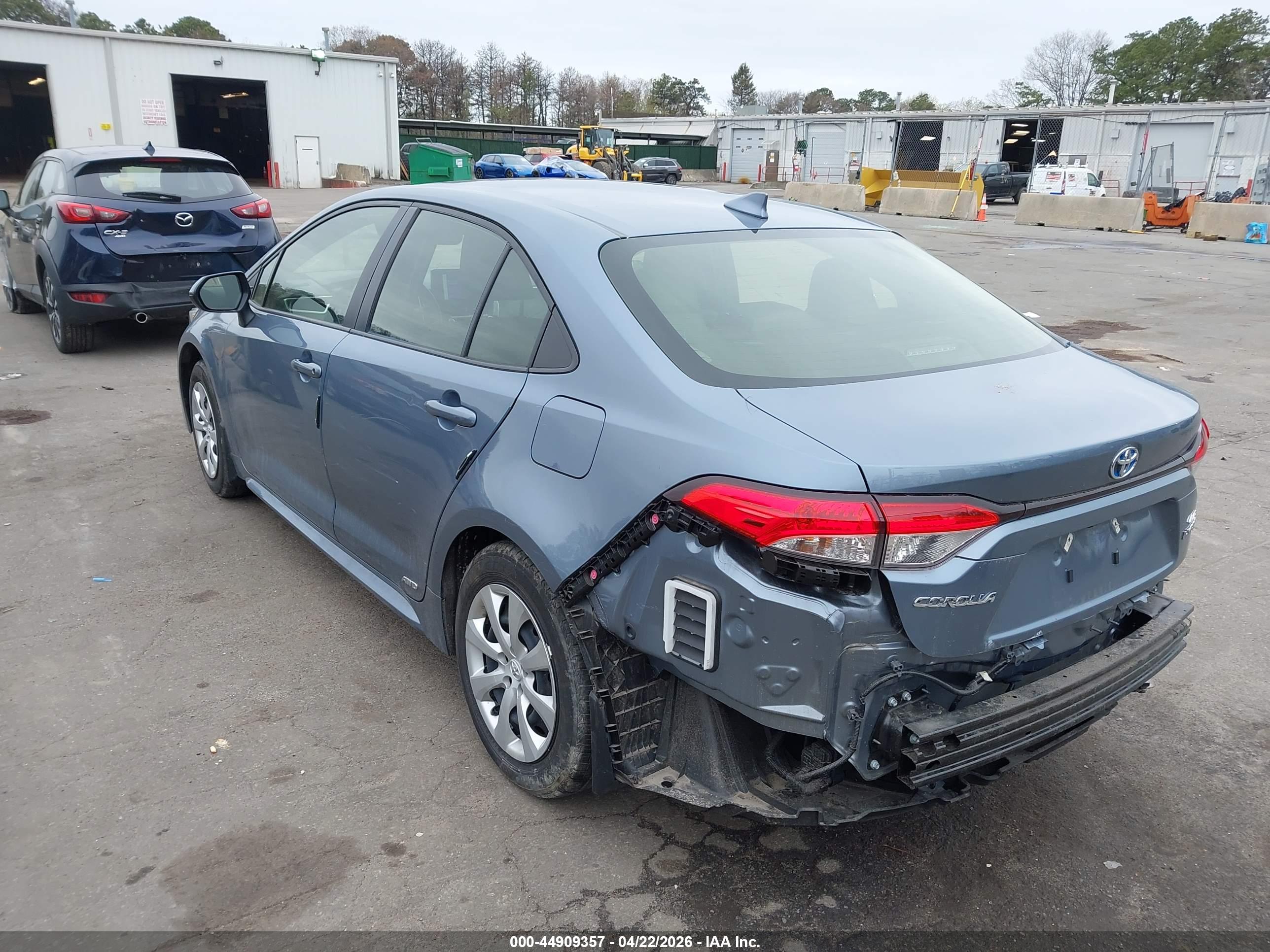 TOYOTA COROLLA image 3