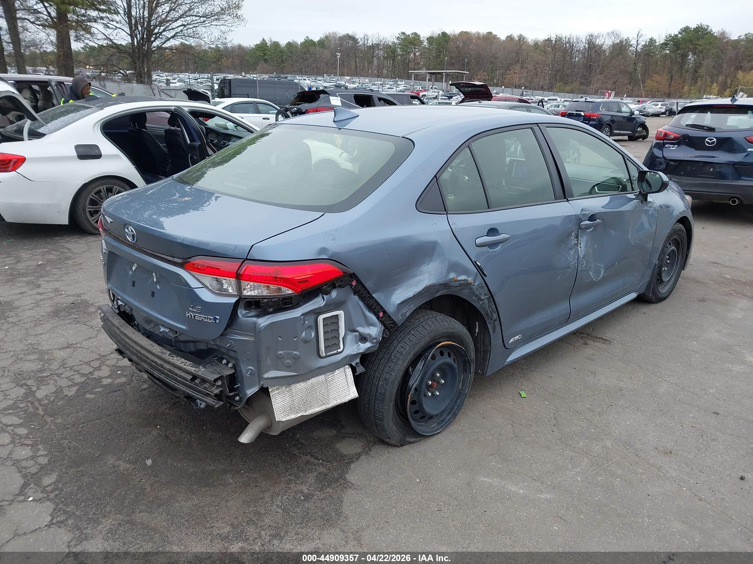 TOYOTA COROLLA image 4