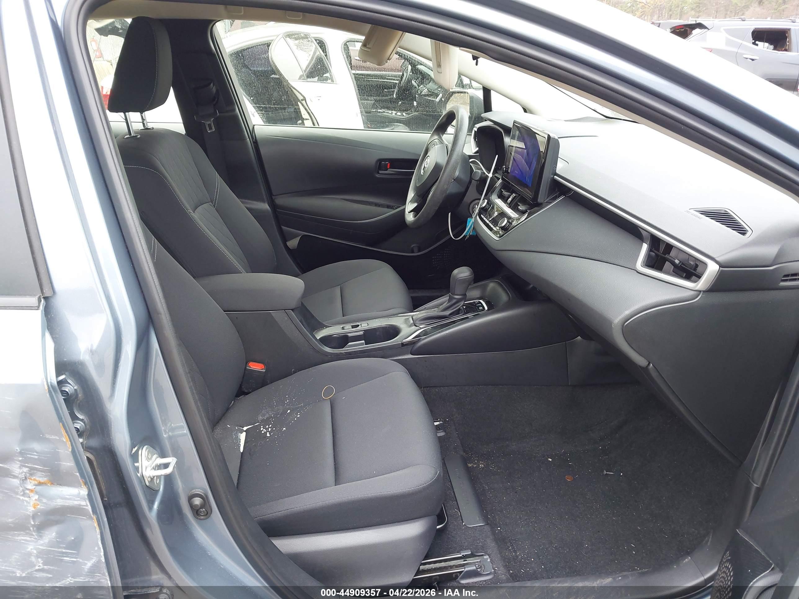 TOYOTA COROLLA image 5