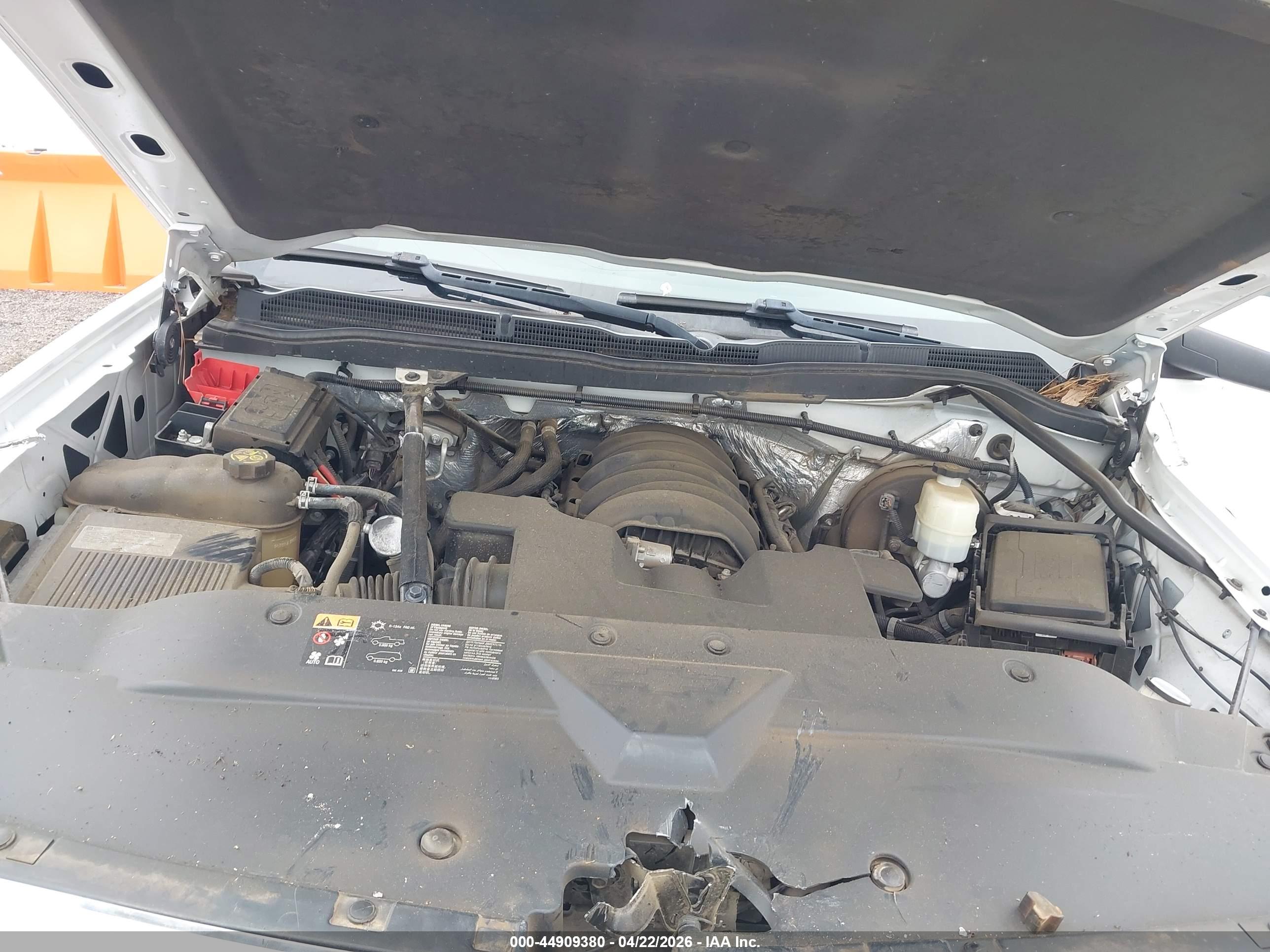 CHEVROLET SILVERADO image 10