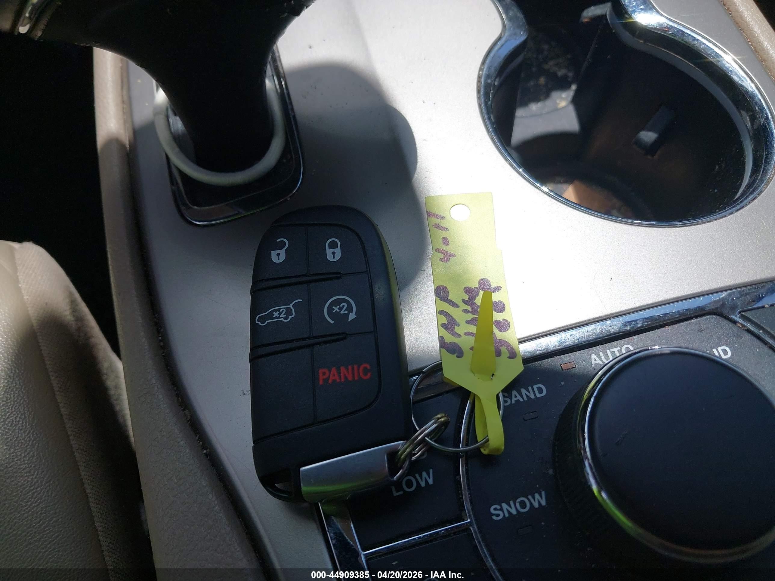JEEP GRAND image 11