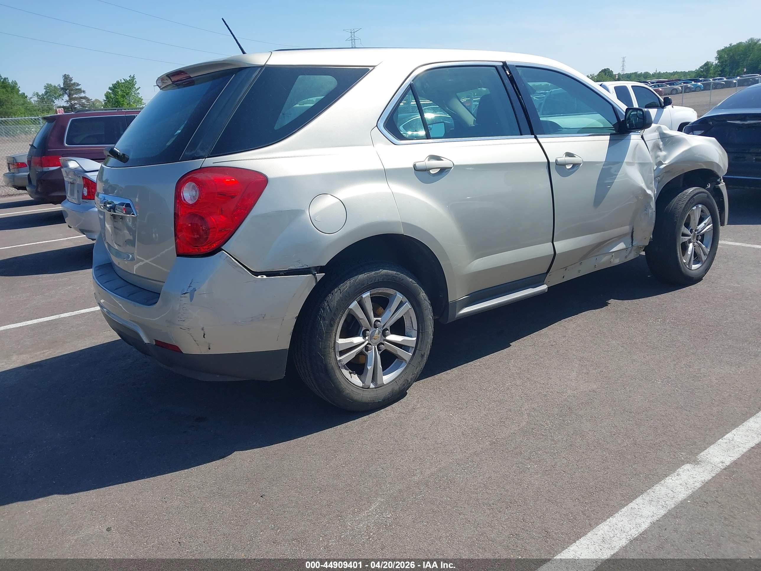 CHEVROLET EQUINOX image 4
